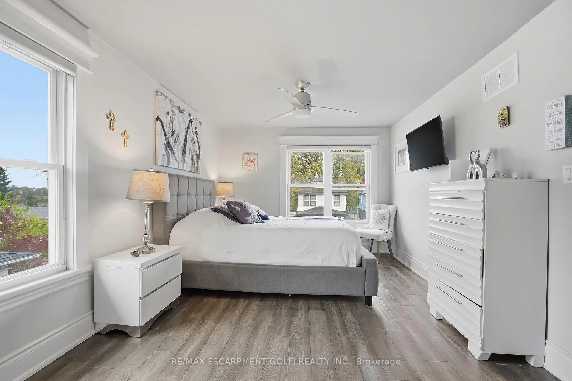 Photo 22 of 4351 Seneca Street, Niagara Falls, Downtown — HOMEH