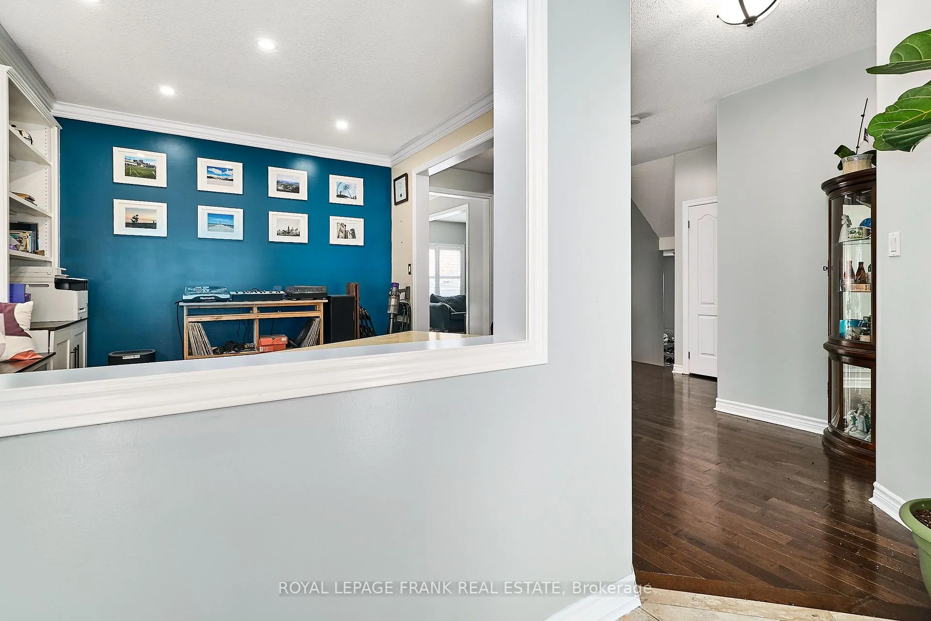 Photo 4 of 98 Glen Eagles Drive, Clarington, Courtice — HOMEH