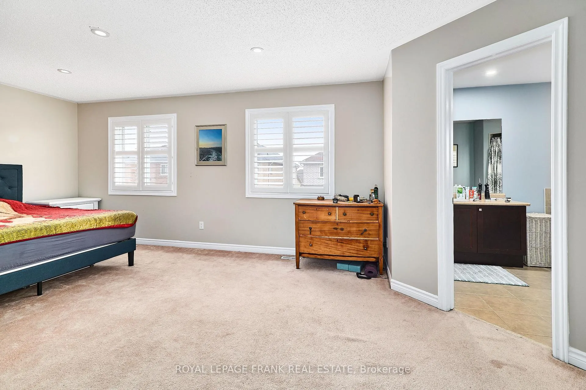Photo 16 of 98 Glen Eagles Drive, Clarington, Courtice — HOMEH