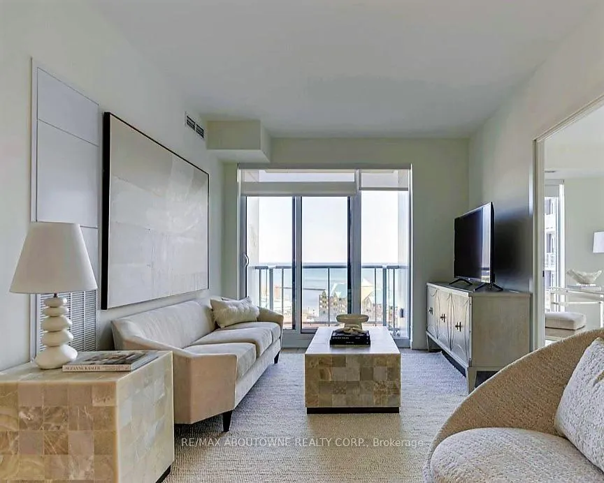Photo 6 of Unit APH2-06, 125 Bronte Road, Oakville, Bronte — HOMEH