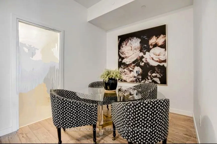 Photo 8 of Unit APH2-06, 125 Bronte Road, Oakville, Bronte — HOMEH