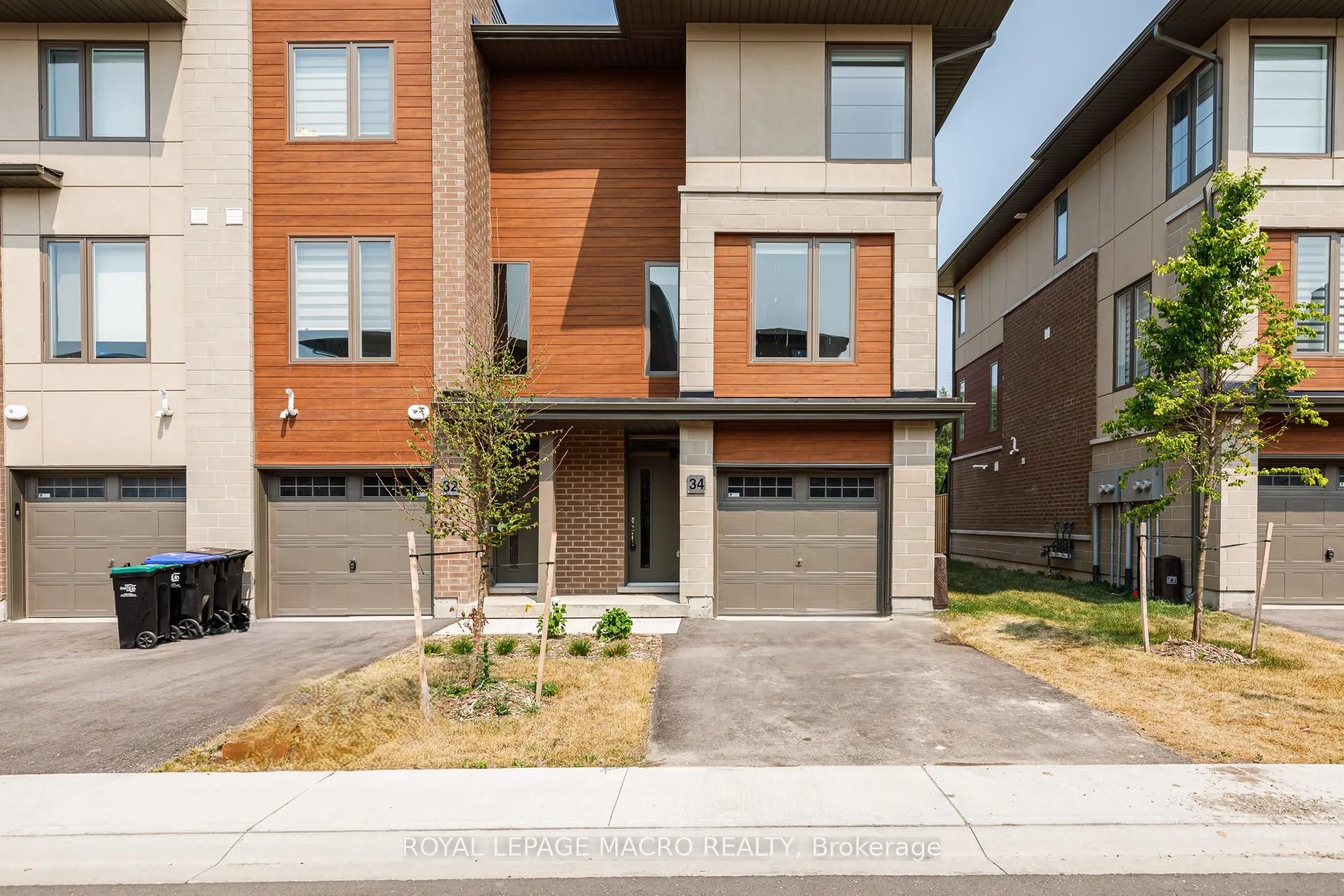 Photo 1 of 34 Winters Crescent, Collingwood — HOMEH