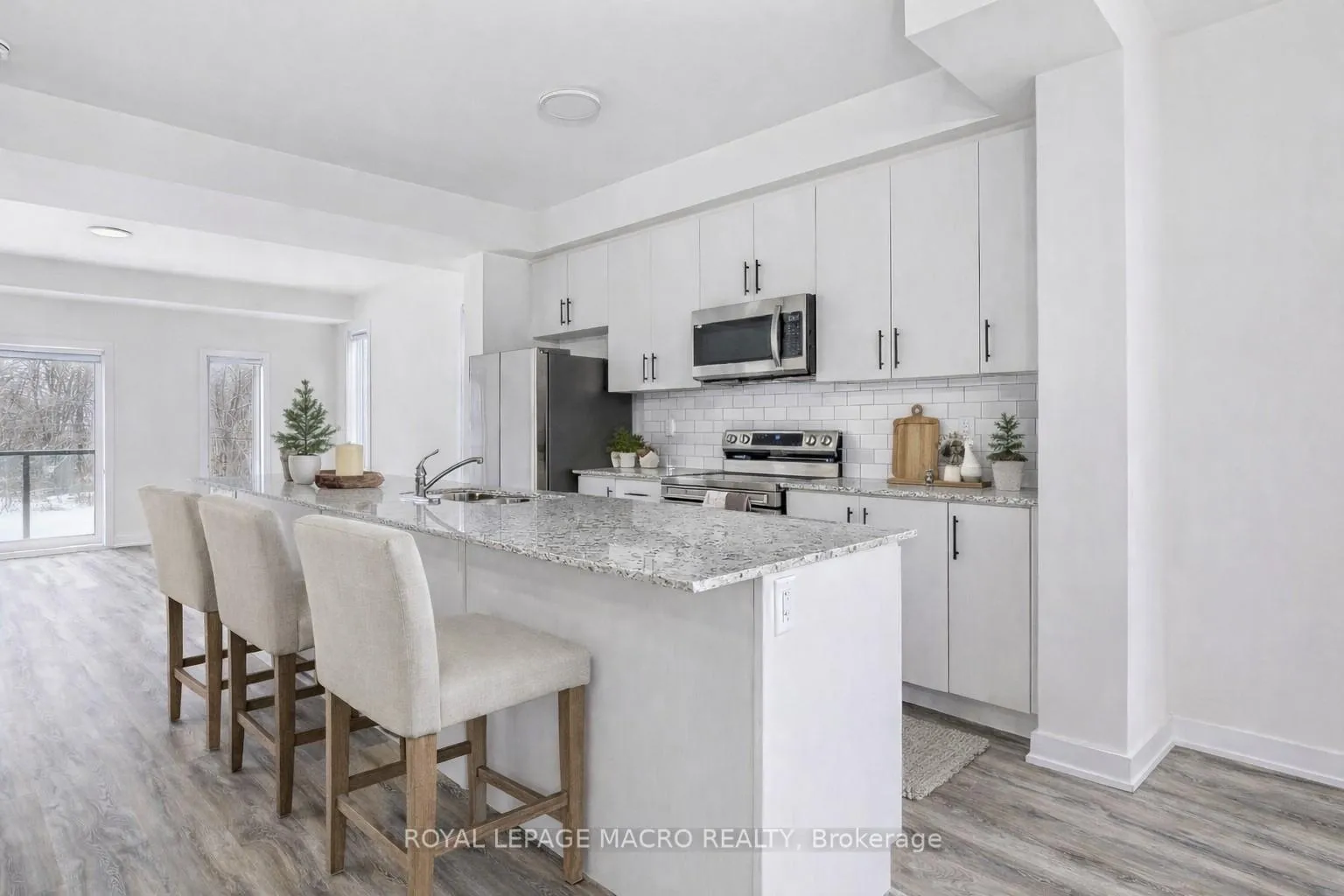 Photo 18 of 34 Winters Crescent, Collingwood — HOMEH