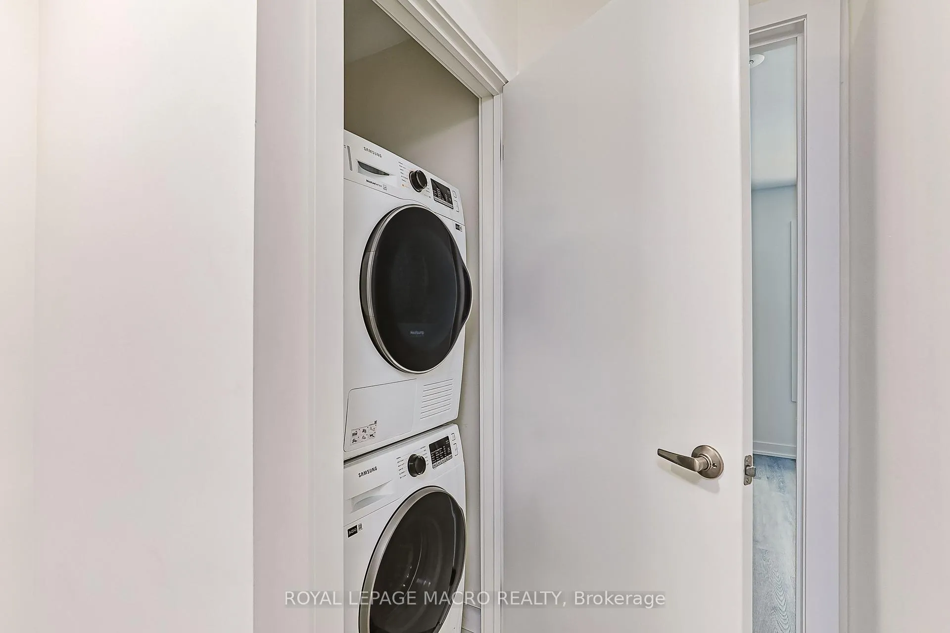 Photo 24 of 34 Winters Crescent, Collingwood — HOMEH