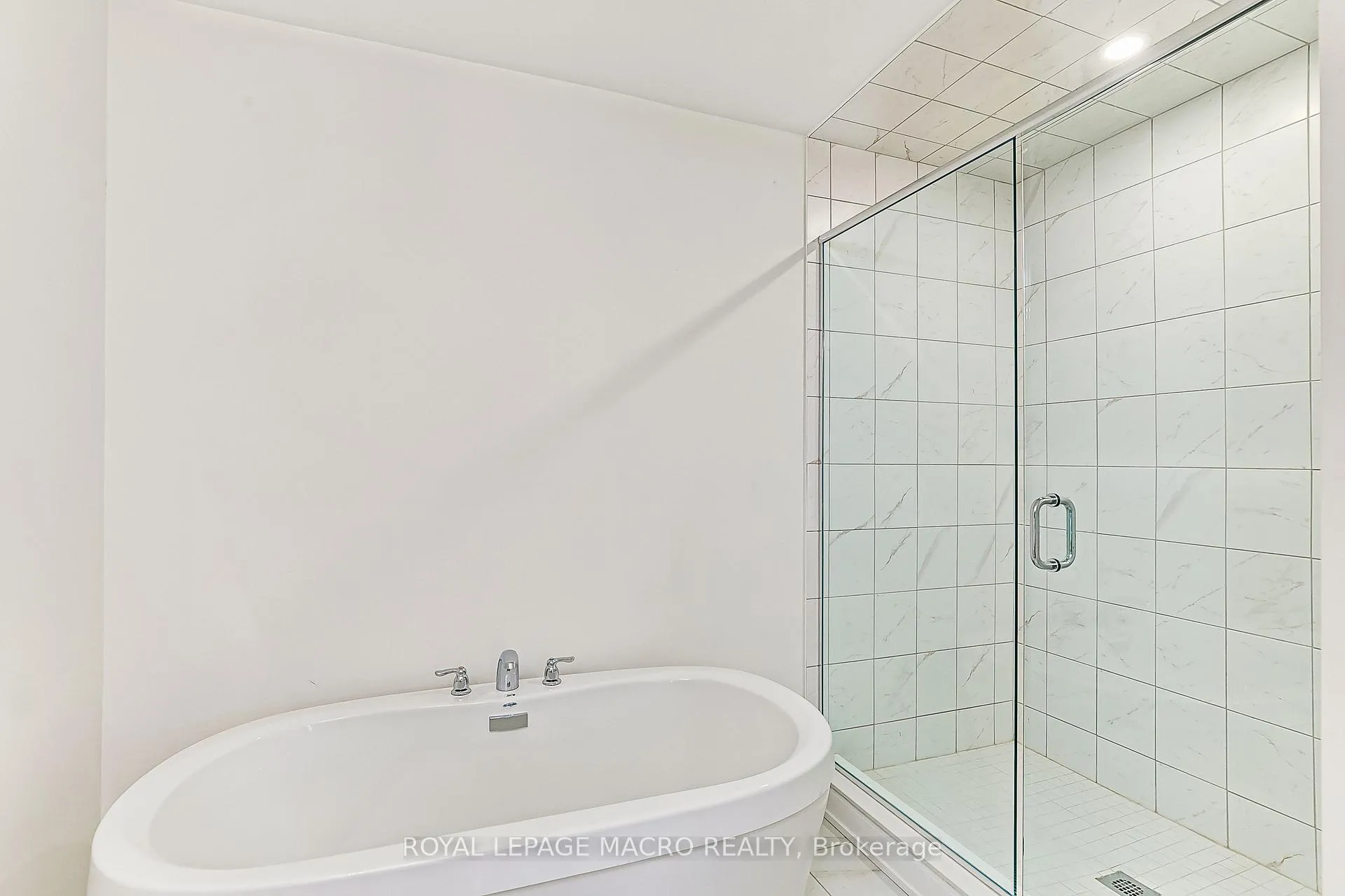 Photo 34 of 34 Winters Crescent, Collingwood — HOMEH