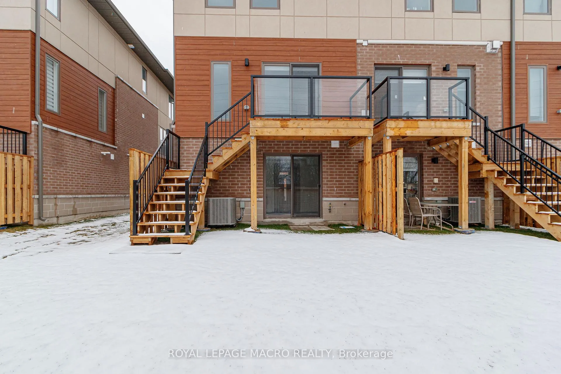 Photo 37 of 34 Winters Crescent, Collingwood — HOMEH