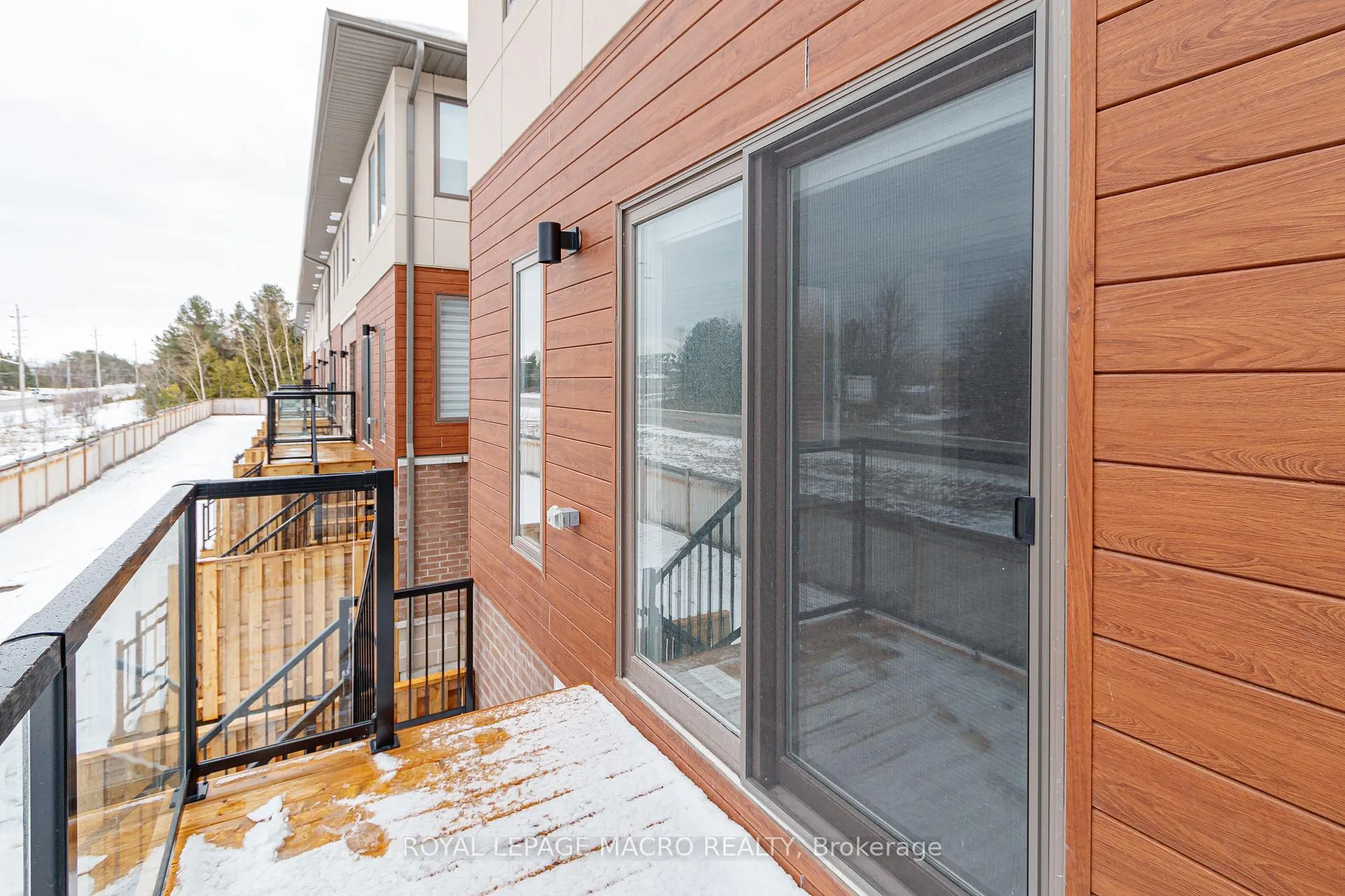 Photo 40 of 34 Winters Crescent, Collingwood — HOMEH