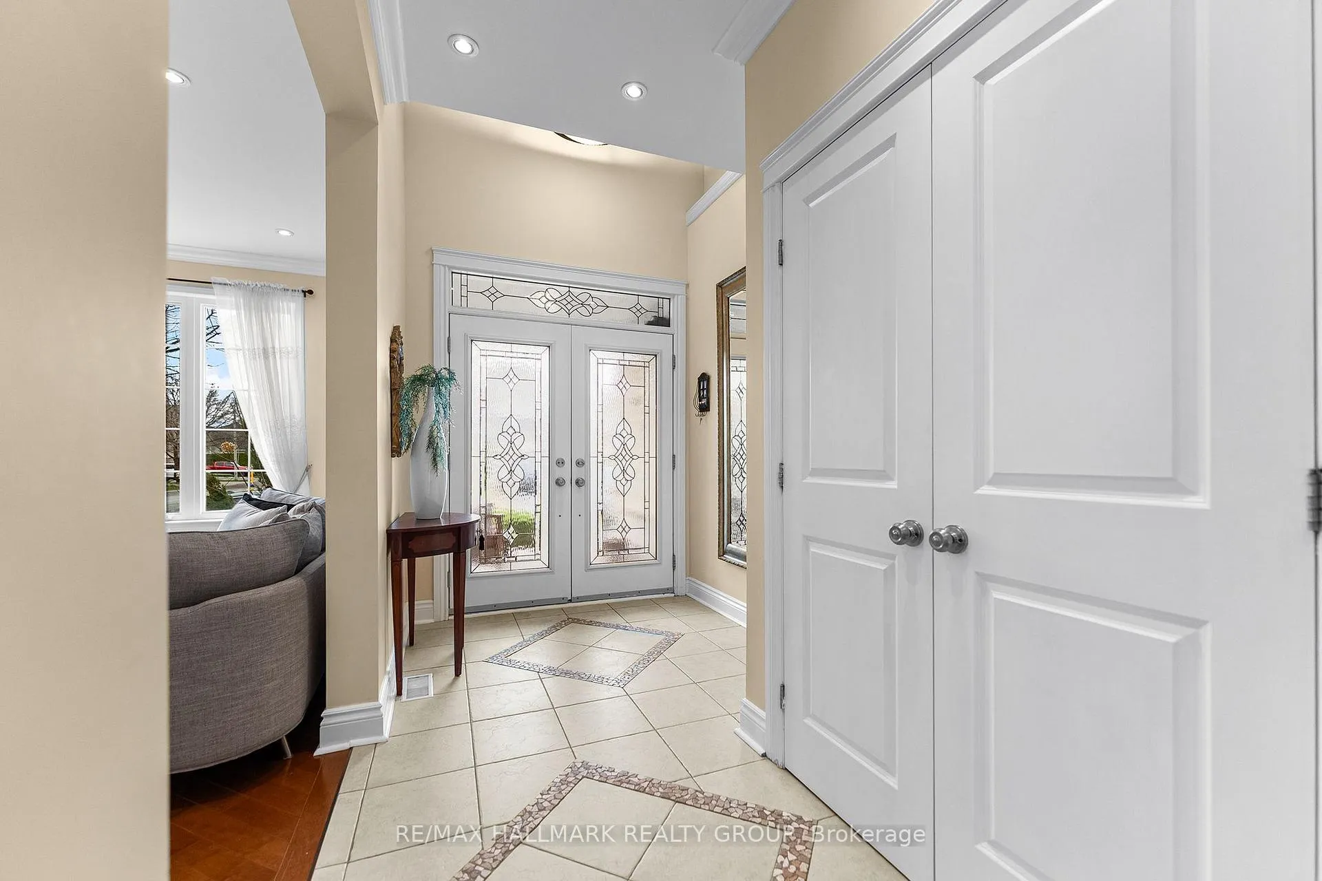 Photo 4 of 313 Eckerson Avenue, Ottawa, Stittsville (South) — HOMEH