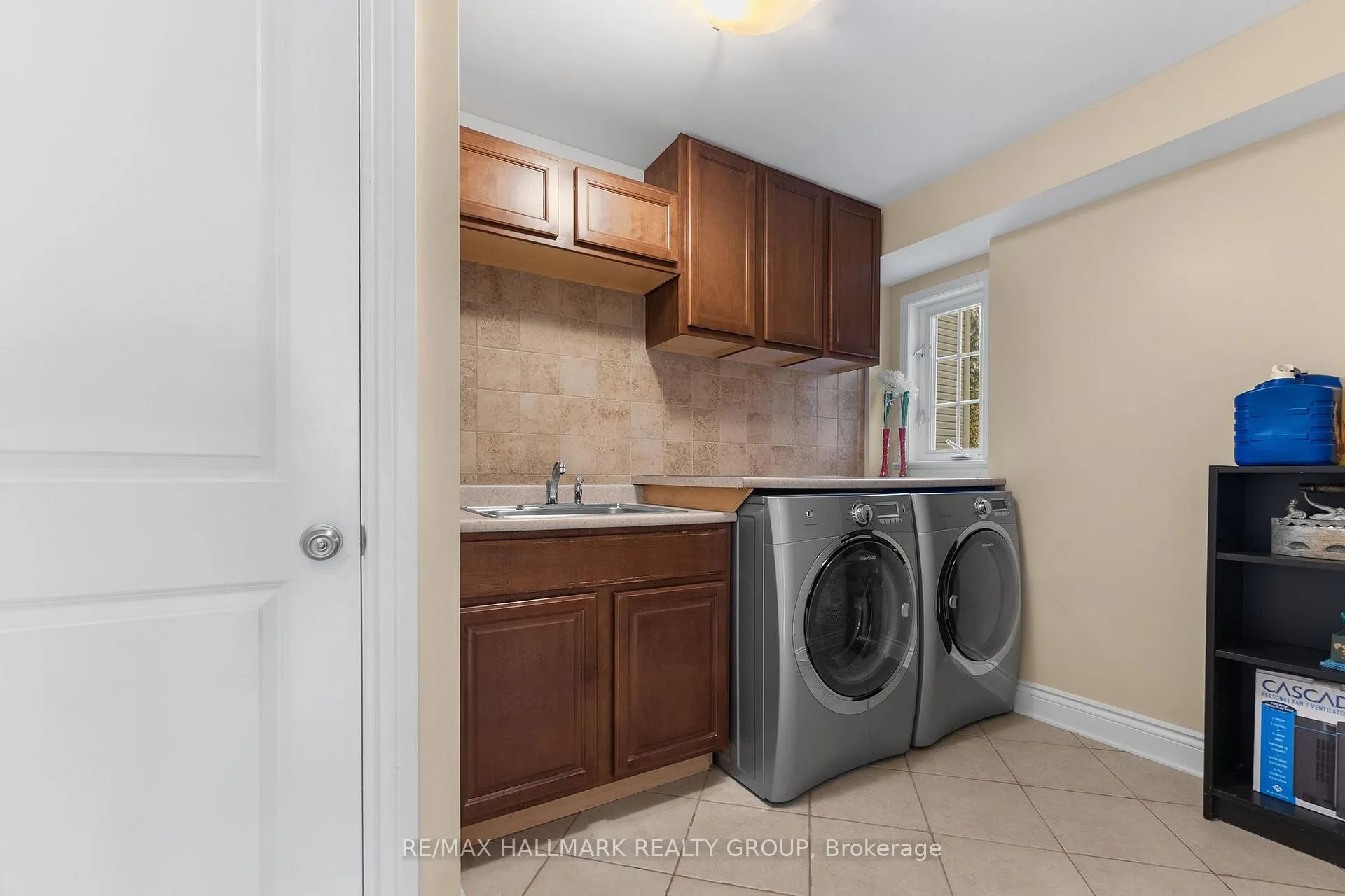 Photo 11 of 313 Eckerson Avenue, Ottawa, Stittsville (South) — HOMEH