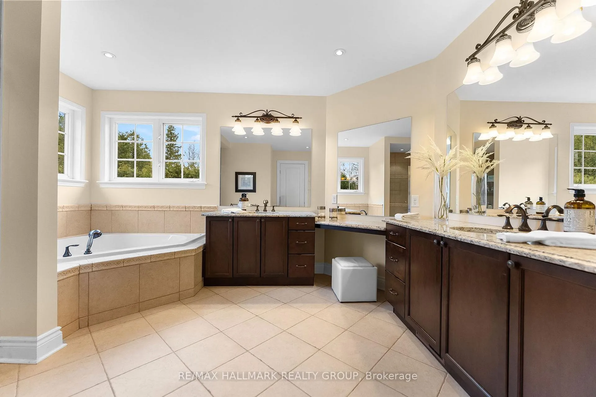 Photo 28 of 313 Eckerson Avenue, Ottawa, Stittsville (South) — HOMEH
