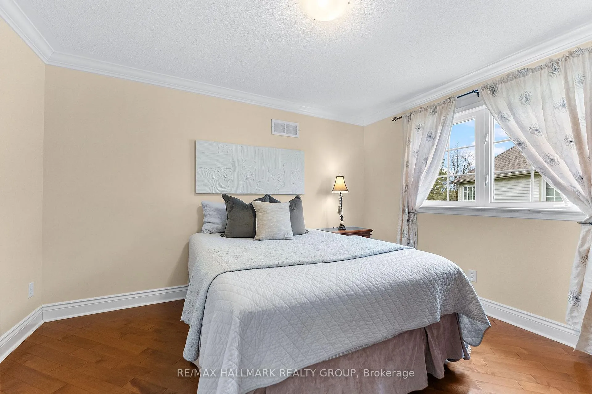 Photo 31 of 313 Eckerson Avenue, Ottawa, Stittsville (South) — HOMEH
