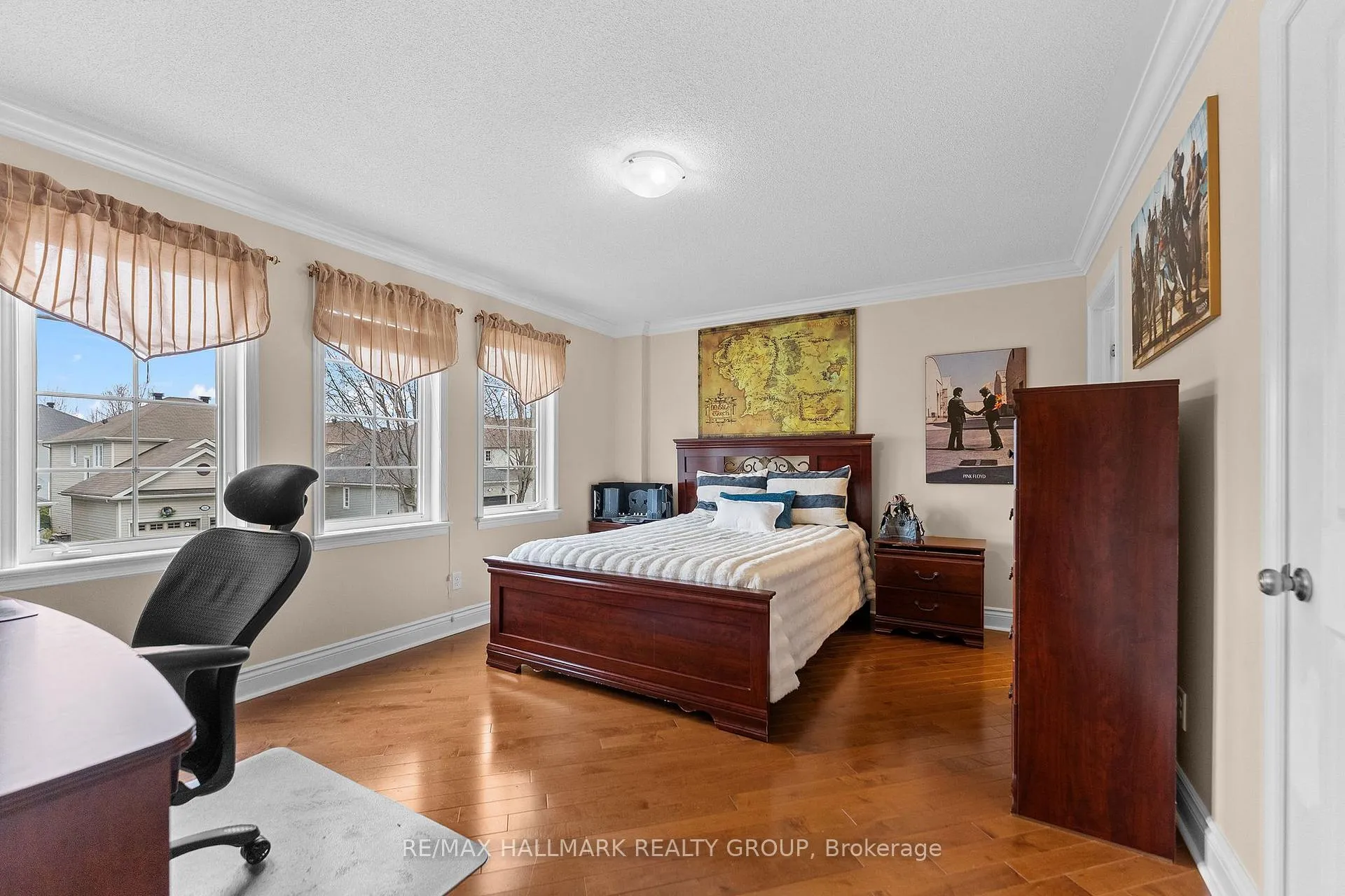 Photo 35 of 313 Eckerson Avenue, Ottawa, Stittsville (South) — HOMEH