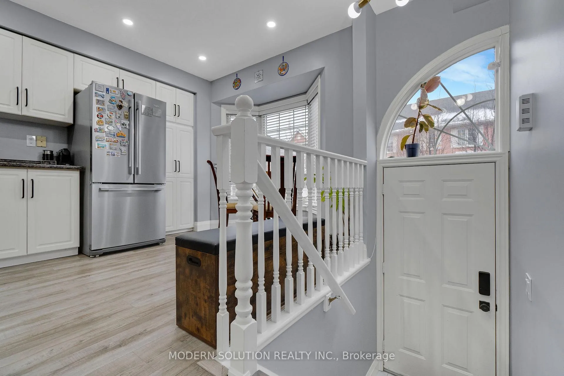 Photo 2 of Unit 29, 3480 Upper Middle Road, Burlington, Palmer — HOMEH