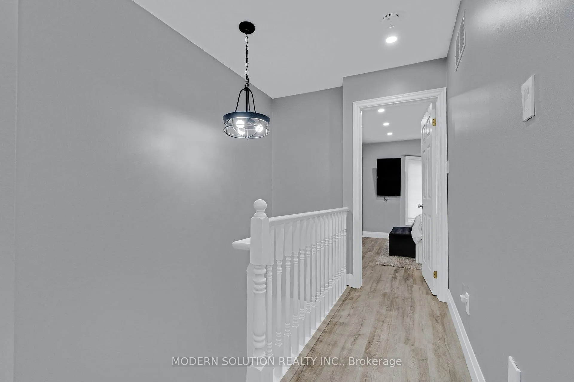 Photo 14 of Unit 29, 3480 Upper Middle Road, Burlington, Palmer — HOMEH