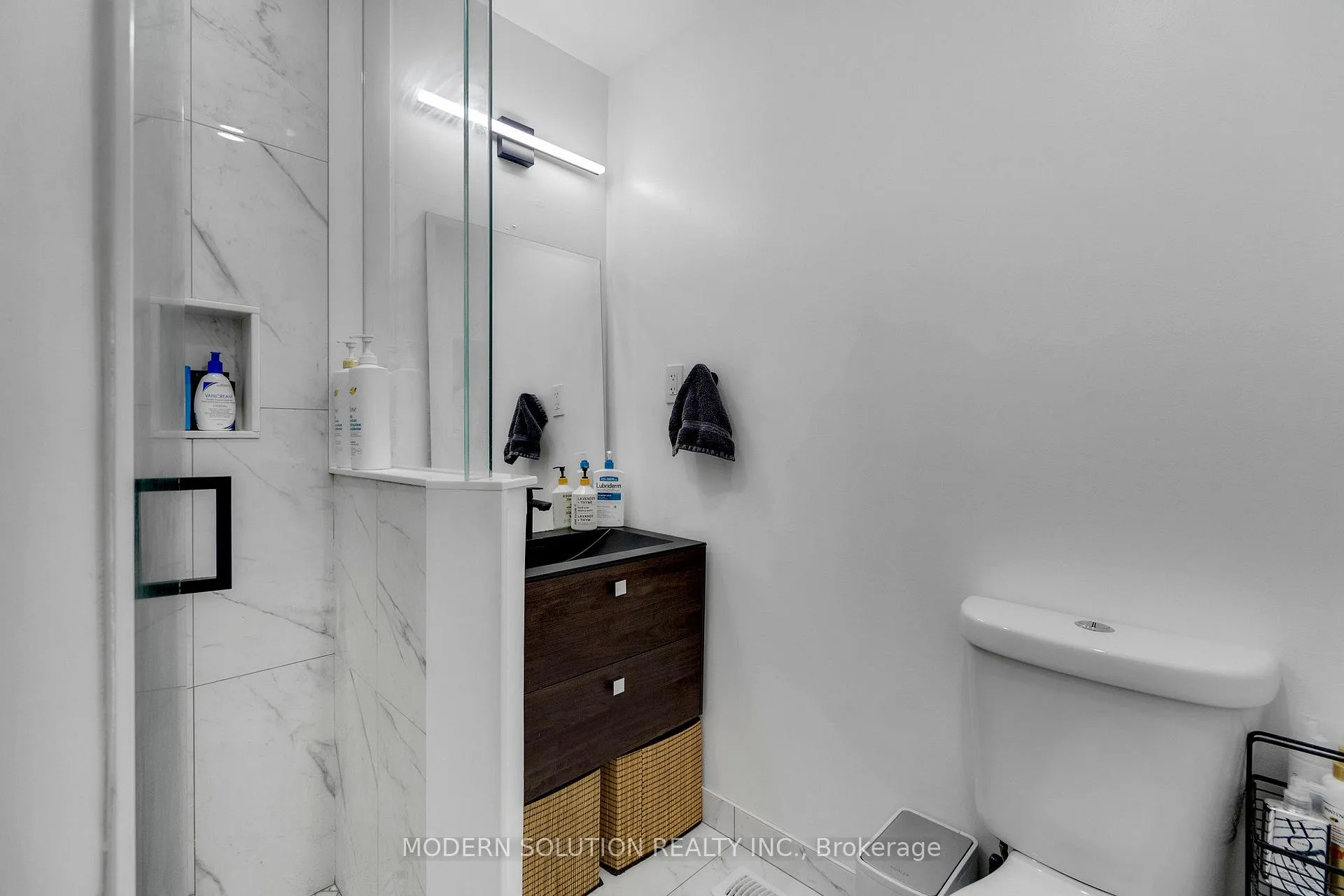 Photo 18 of Unit 29, 3480 Upper Middle Road, Burlington, Palmer — HOMEH