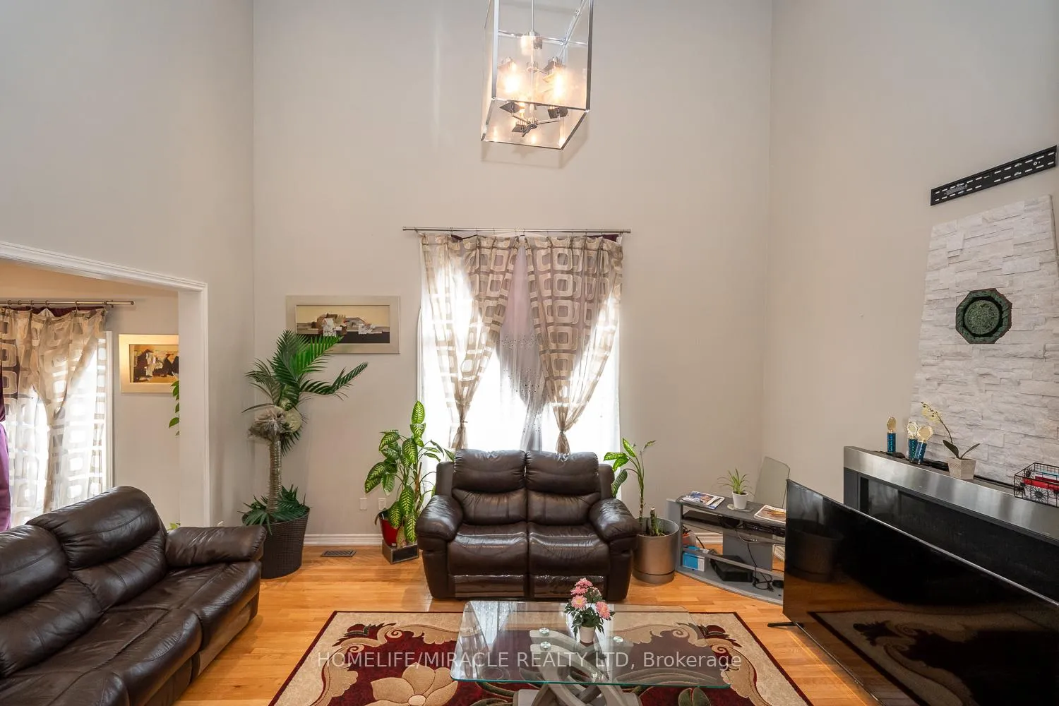 Photo 20 of 547 Wansbrough Way, Shelburne — HOMEH