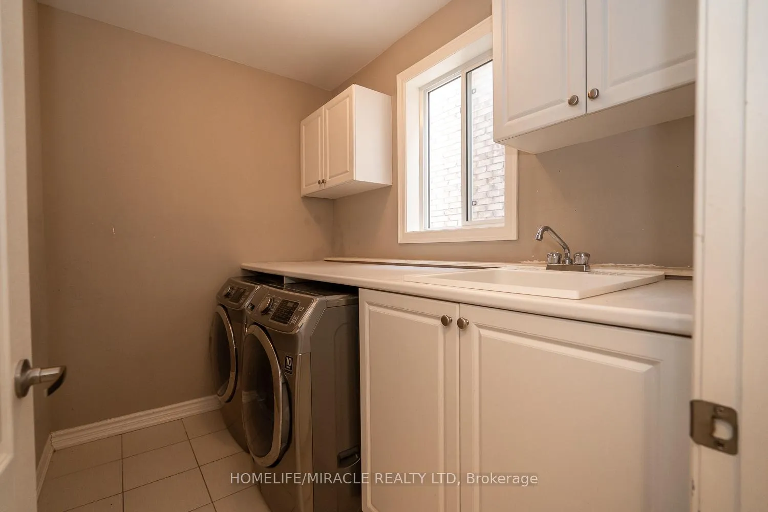 Photo 45 of 547 Wansbrough Way, Shelburne — HOMEH