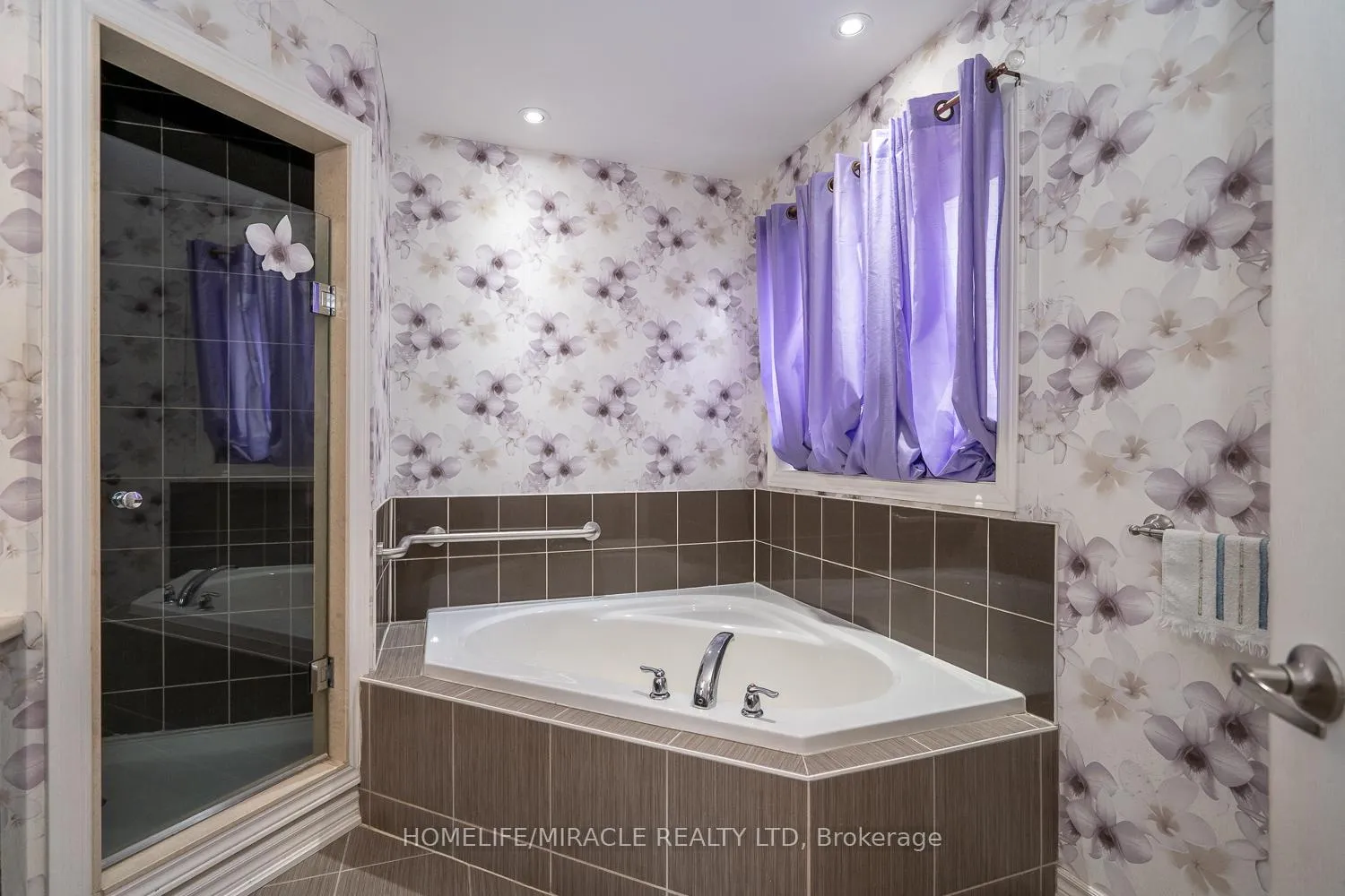 Photo 48 of 547 Wansbrough Way, Shelburne — HOMEH