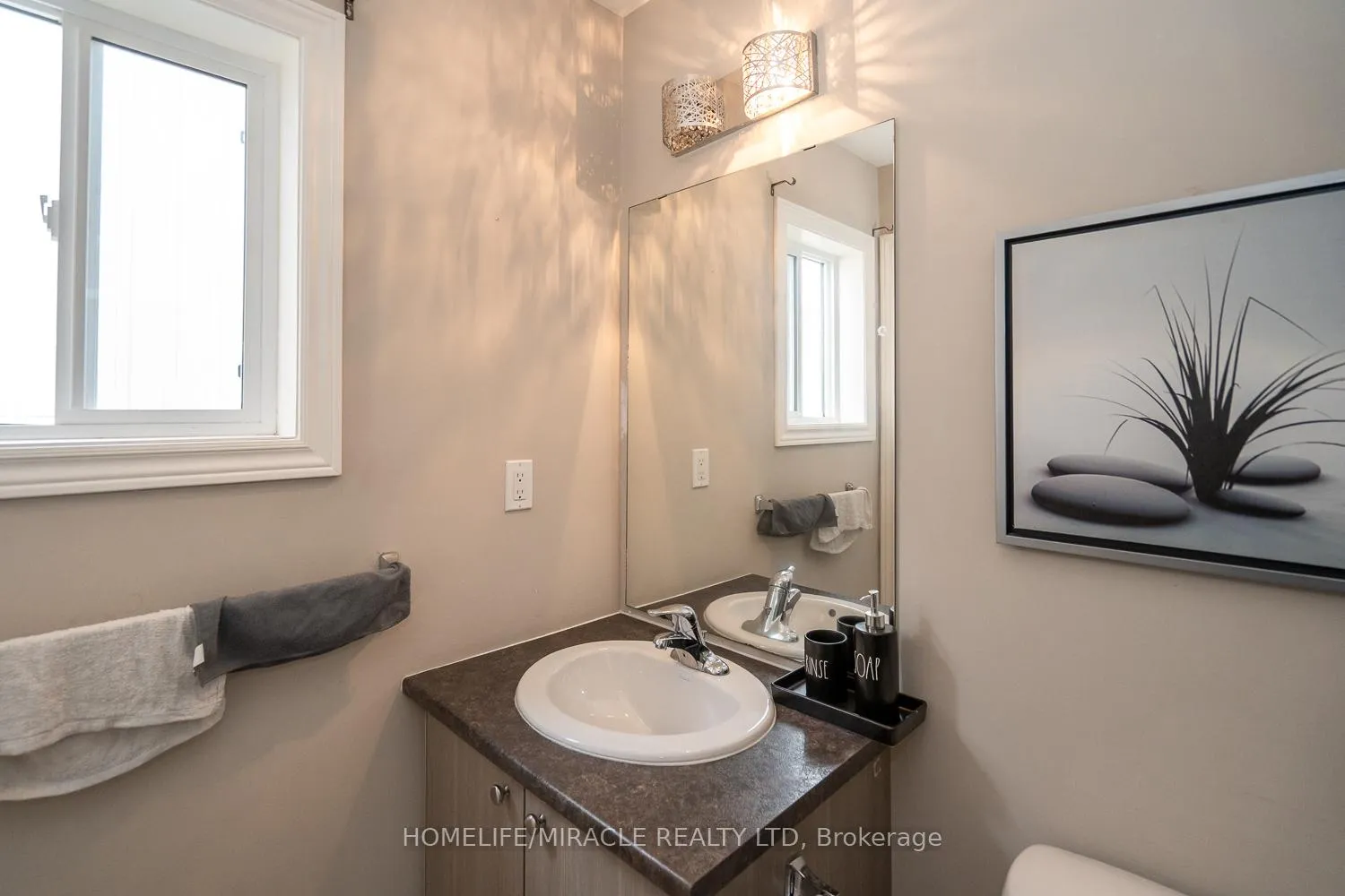 Photo 50 of 547 Wansbrough Way, Shelburne — HOMEH