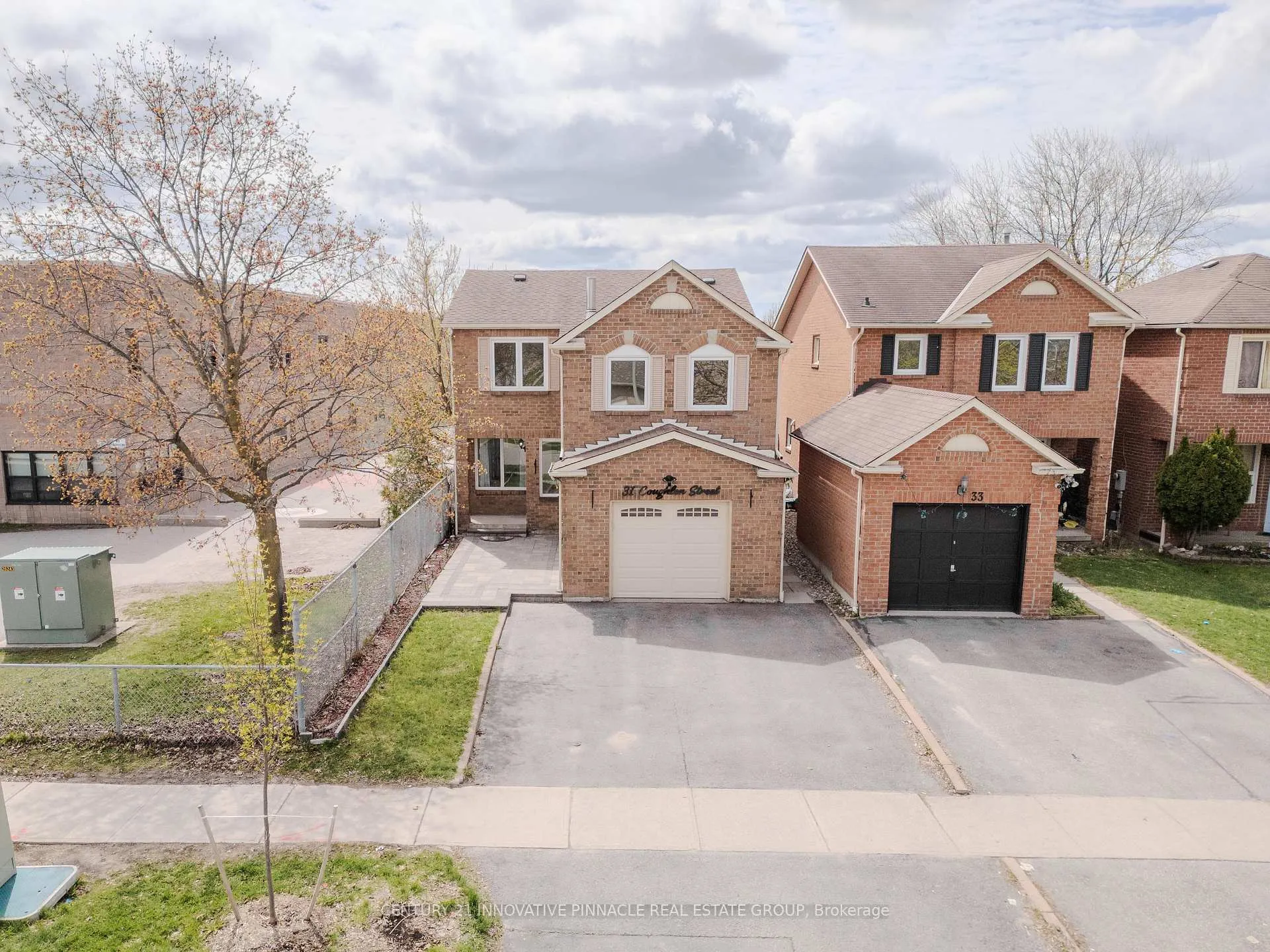 Photo 3 of 31 Coughlen Street, Ajax, Central West — HOMEH