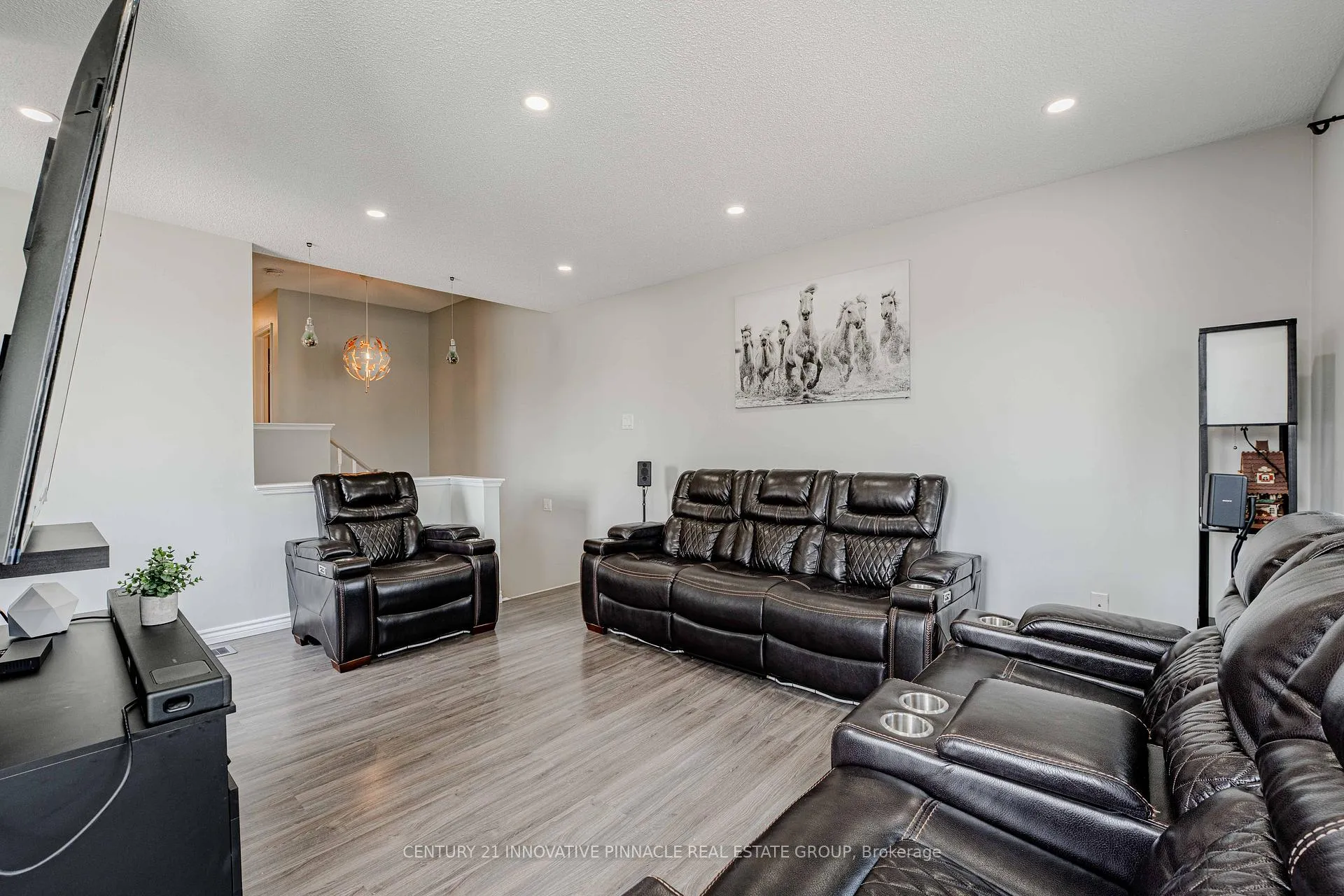 Photo 29 of 31 Coughlen Street, Ajax, Central West — HOMEH