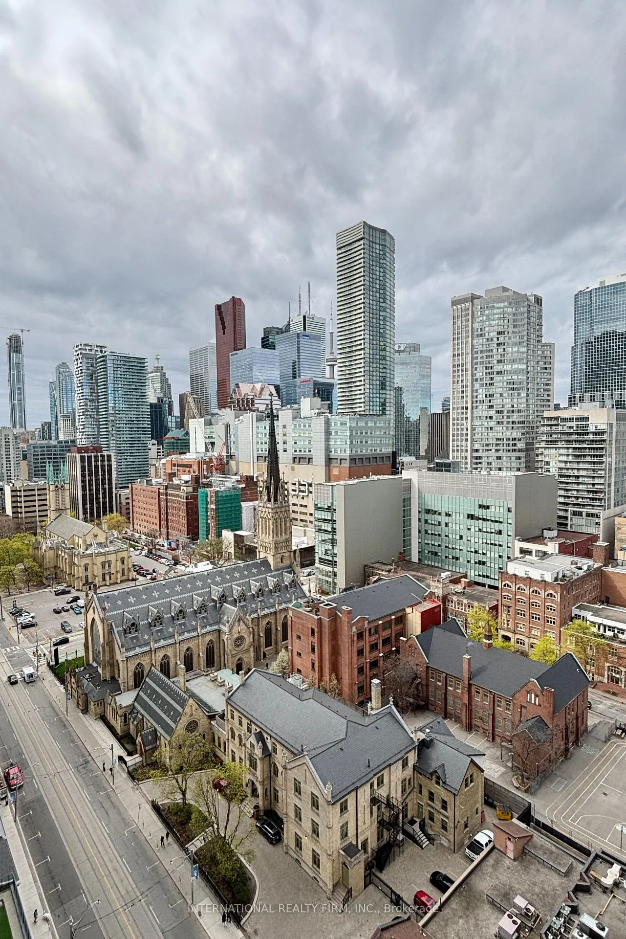 Front of Unit 2009, 100 Dalhousie Street