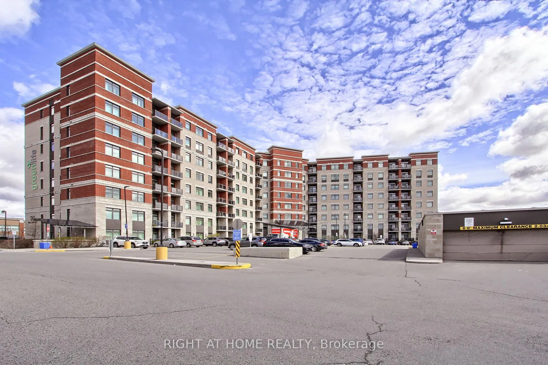 Photo 1 of Unit 422, 39 New Delhi Drive E, Markham, Cedarwood — HOMEH