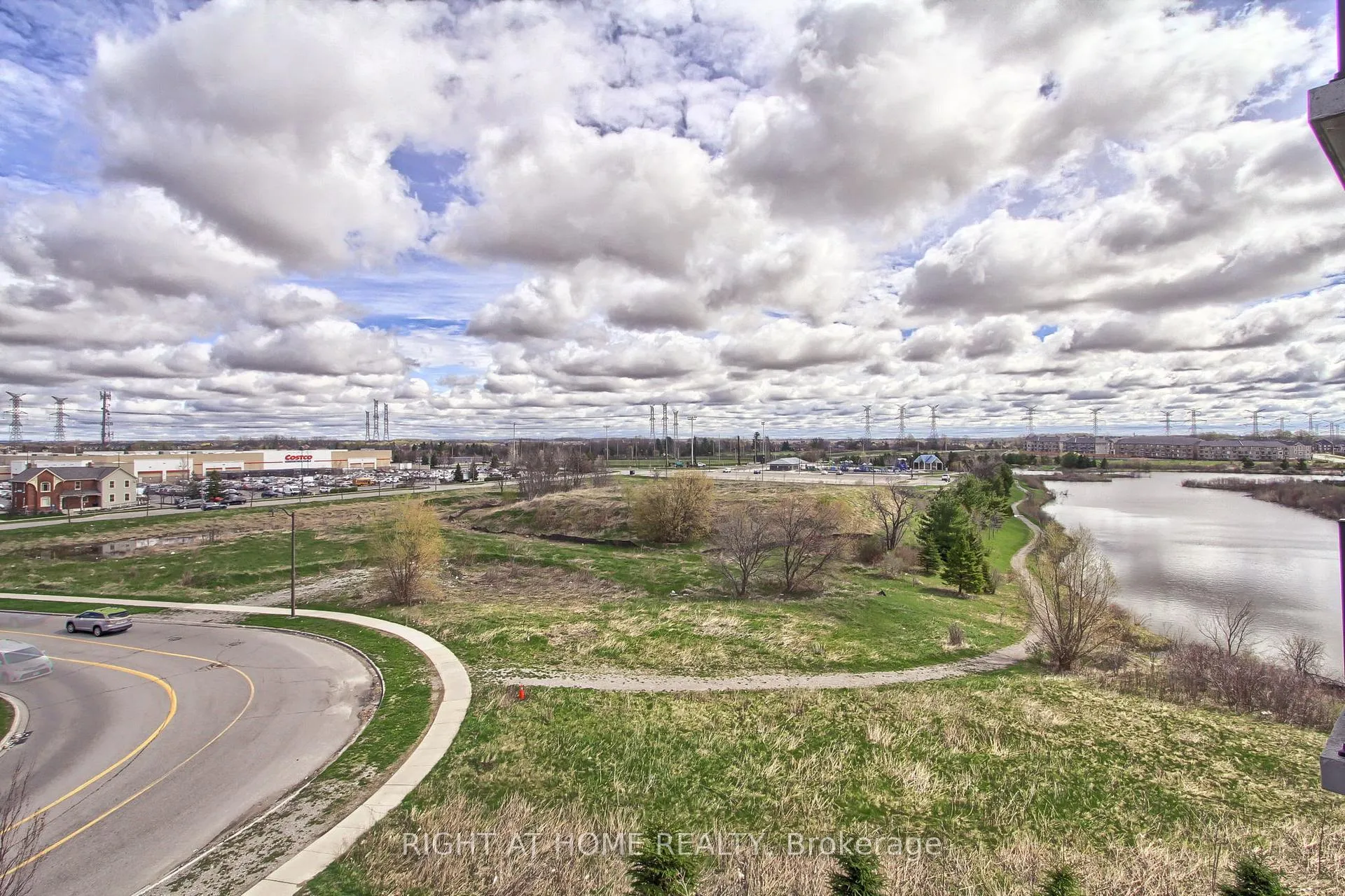 Photo 31 of Unit 422, 39 New Delhi Drive E, Markham, Cedarwood — HOMEH