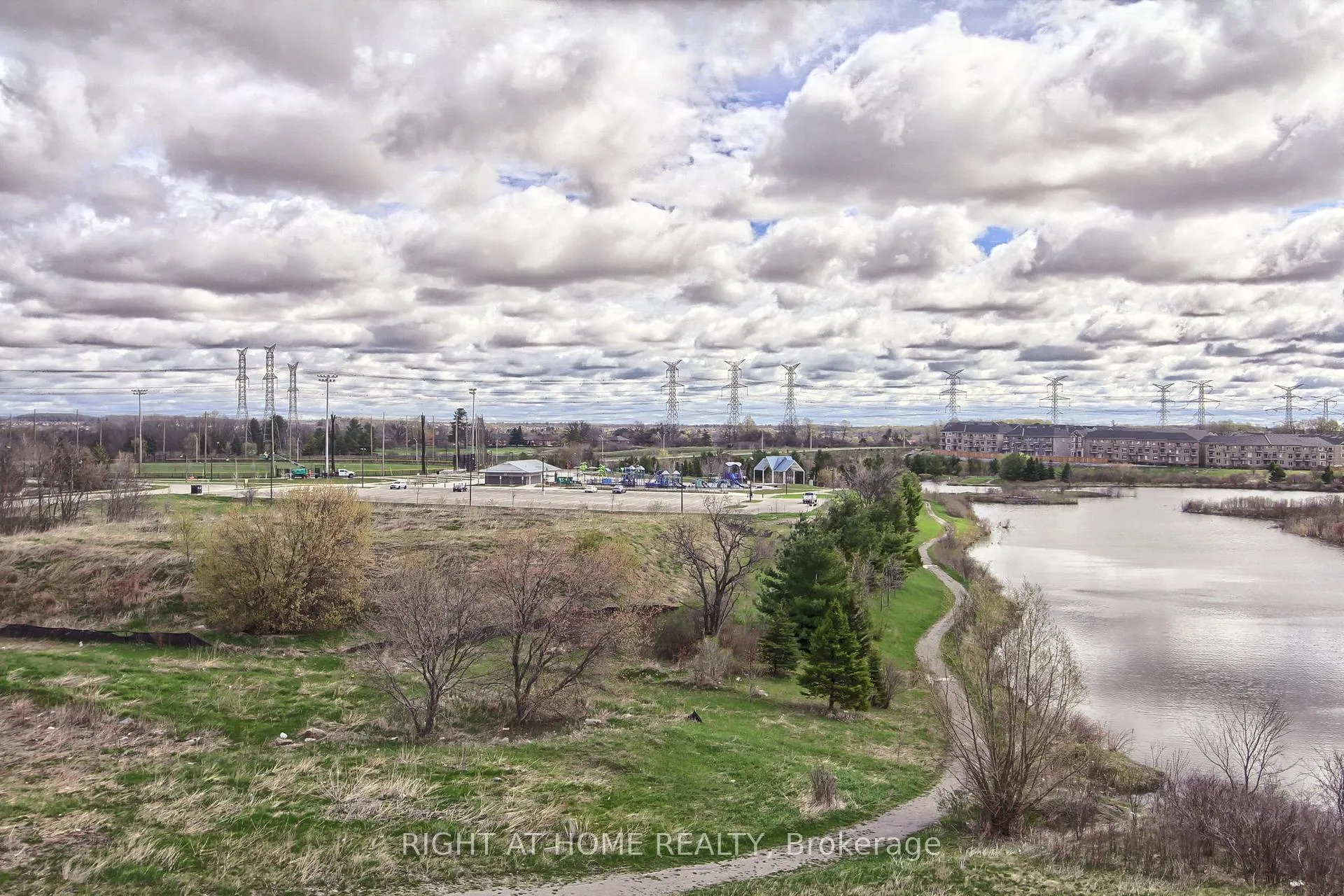 Photo 32 of Unit 422, 39 New Delhi Drive E, Markham, Cedarwood — HOMEH