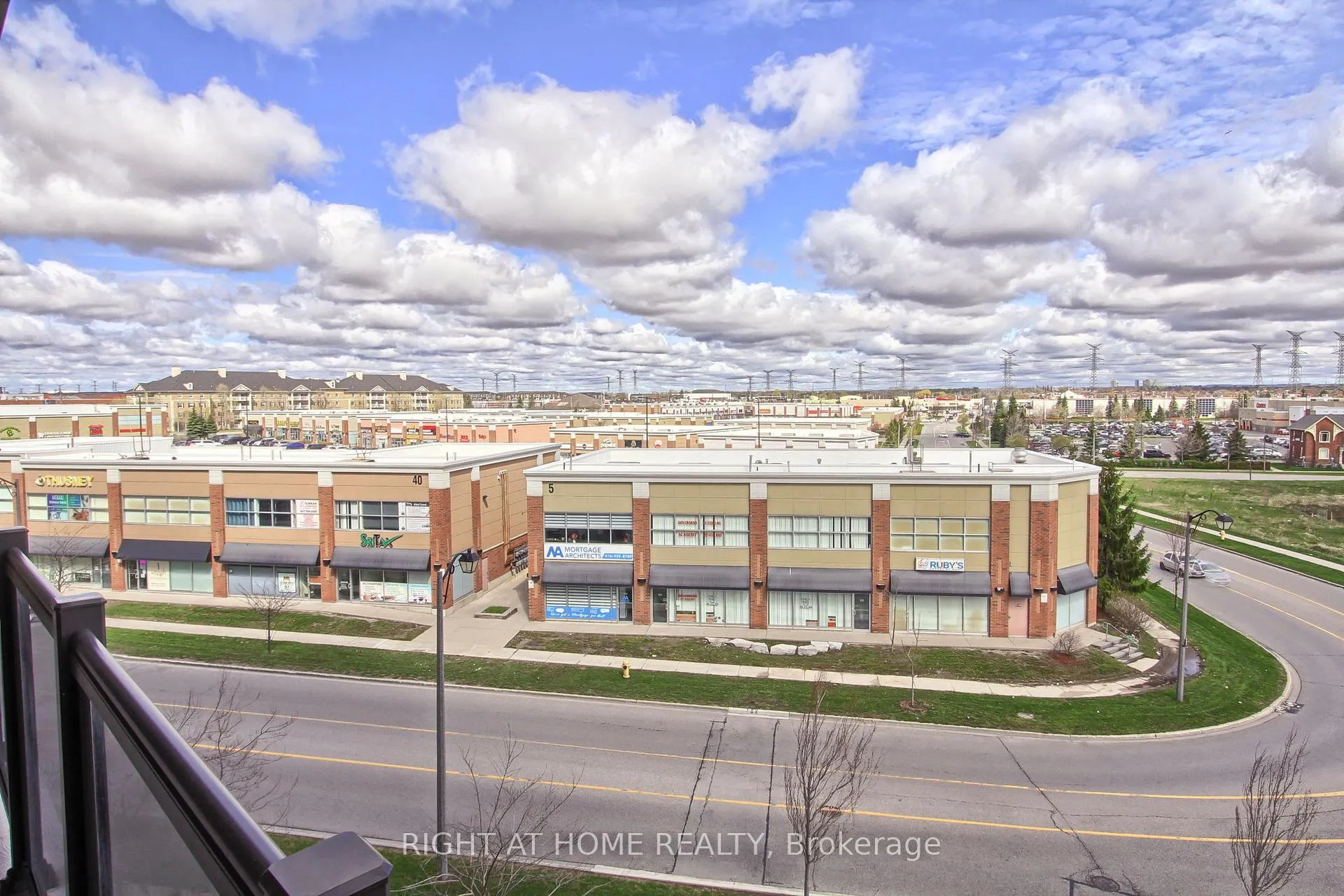 Photo 34 of Unit 422, 39 New Delhi Drive E, Markham, Cedarwood — HOMEH