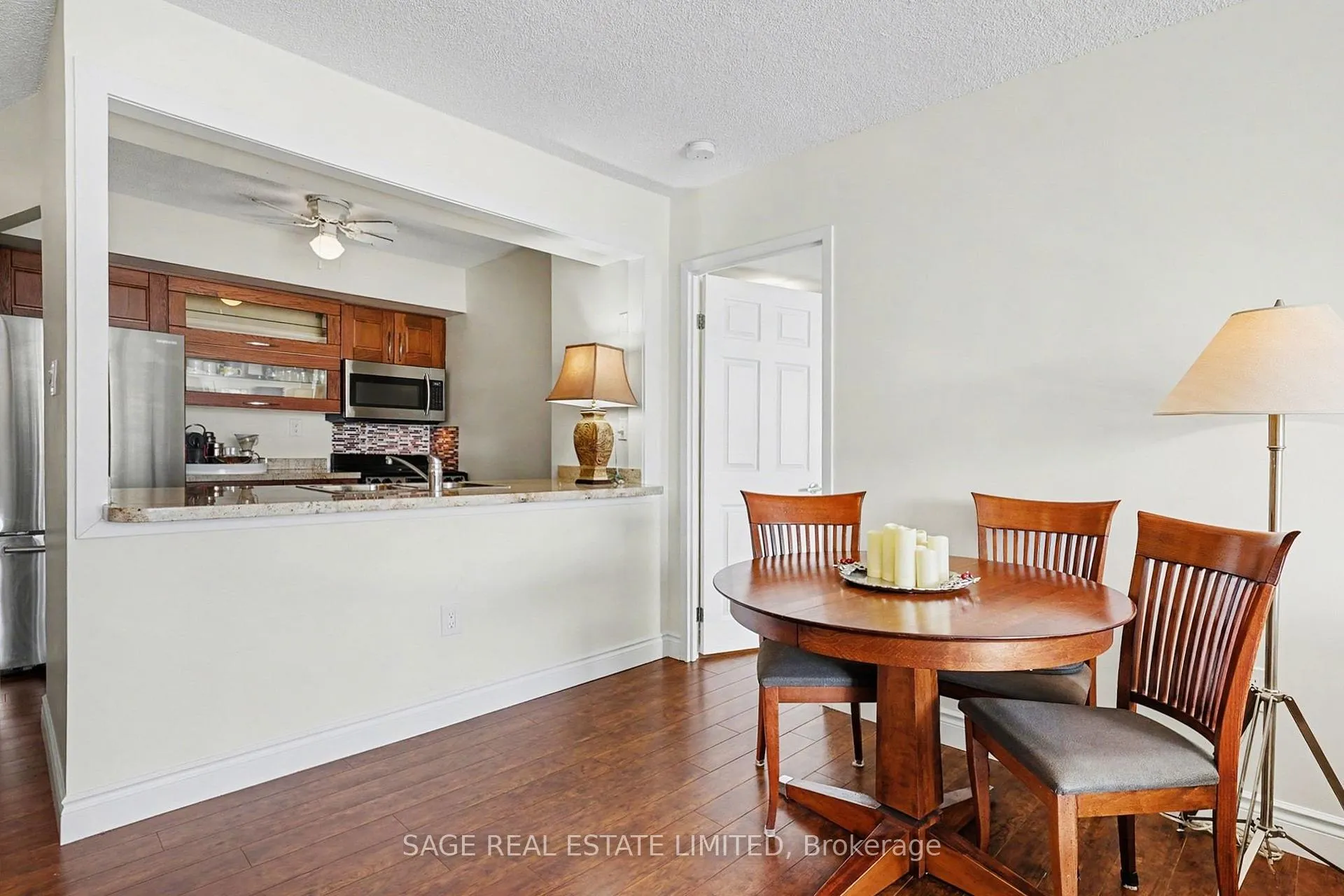 Photo 7 of Unit 309, 185 Robinson Street, Oakville, Old Oakville — HOMEH