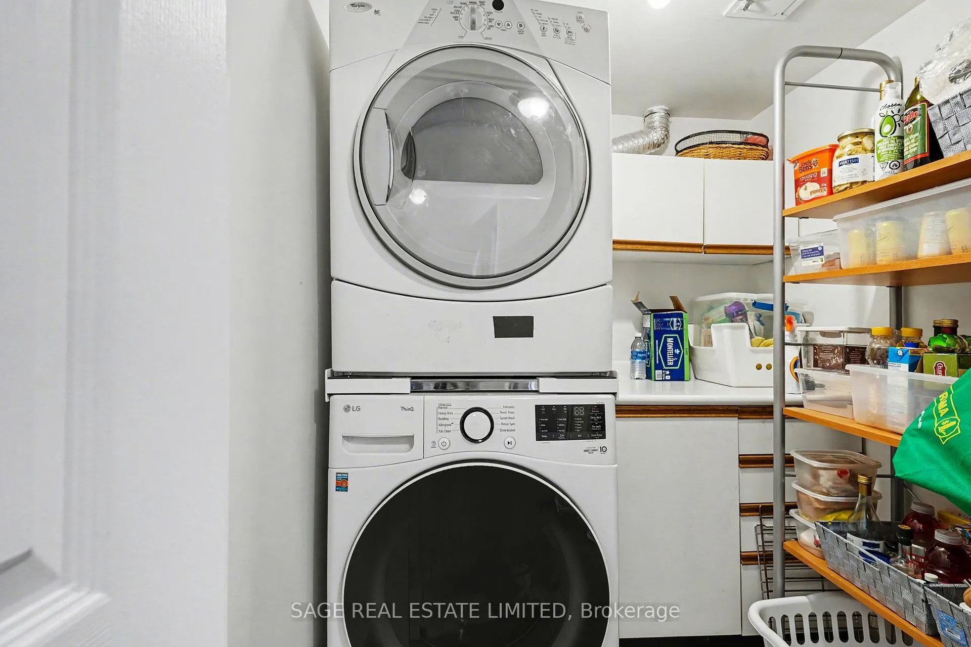 Photo 9 of Unit 309, 185 Robinson Street, Oakville, Old Oakville — HOMEH