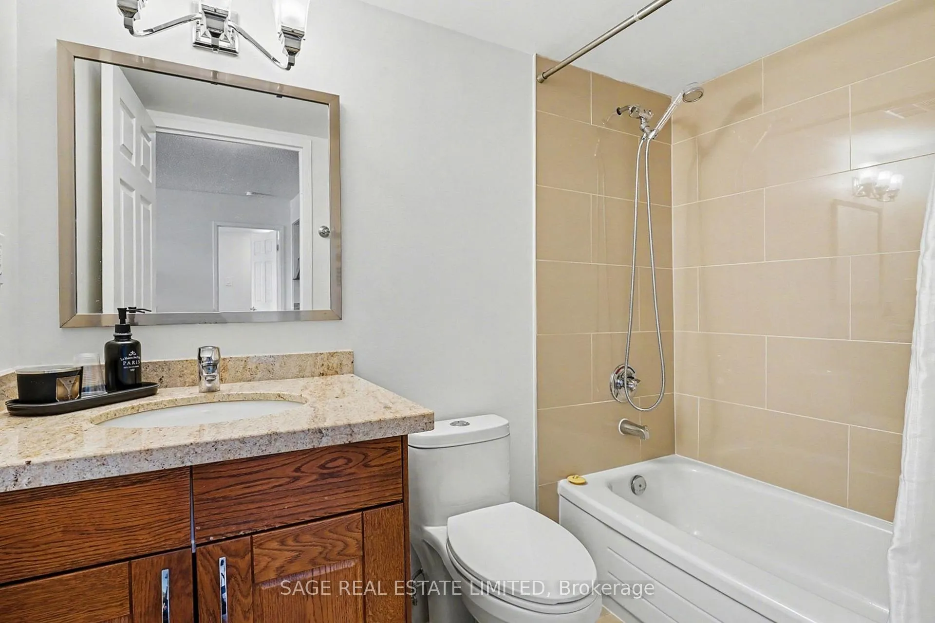 Photo 13 of Unit 309, 185 Robinson Street, Oakville, Old Oakville — HOMEH