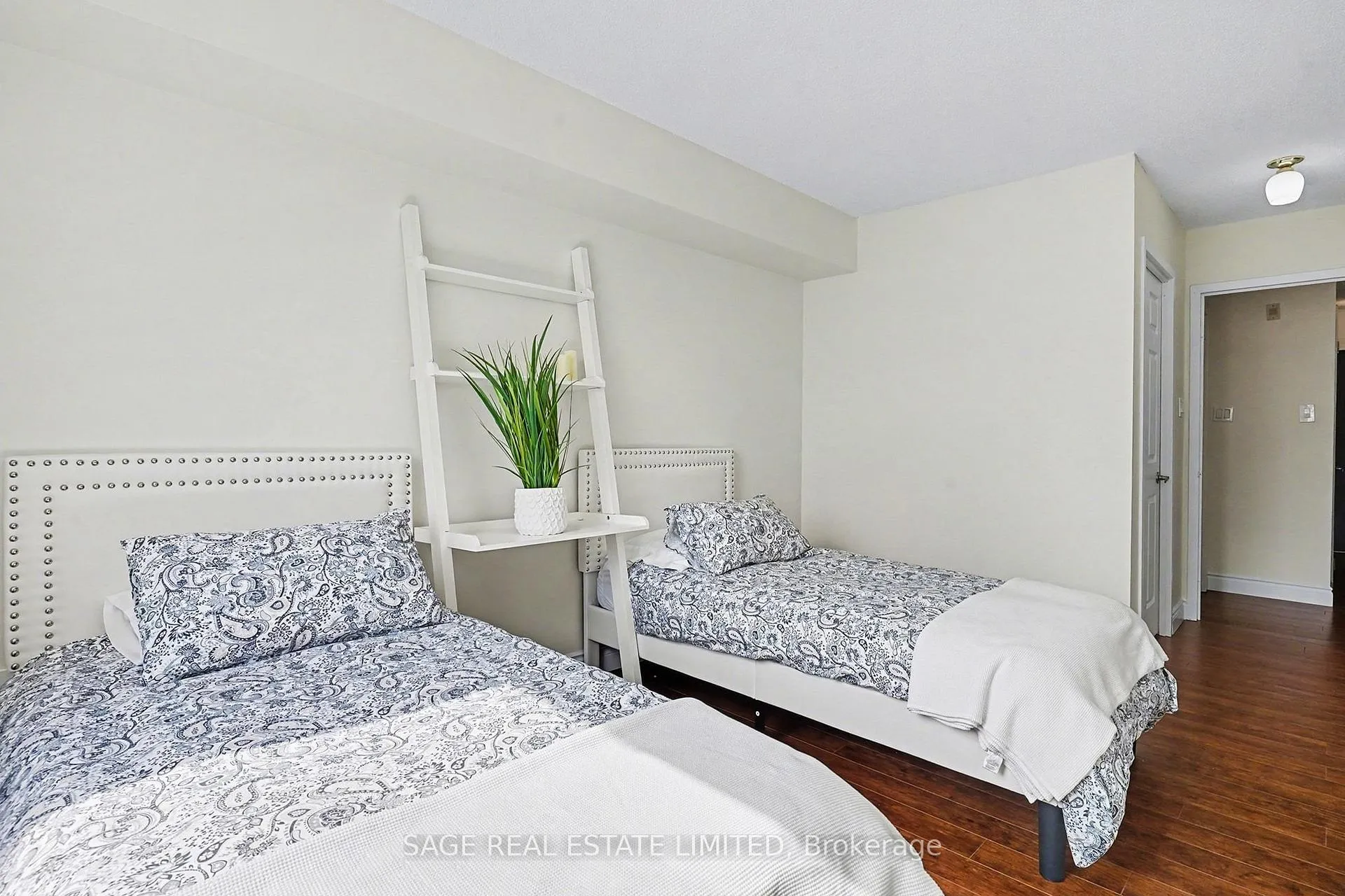 Photo 15 of Unit 309, 185 Robinson Street, Oakville, Old Oakville — HOMEH