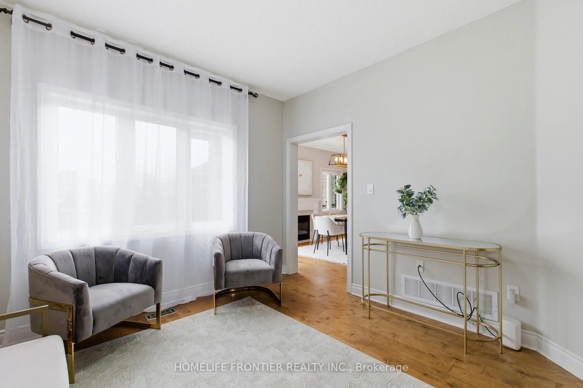 Photo 9 of 25 Shetland Drive, Georgina, Keswick South — HOMEH