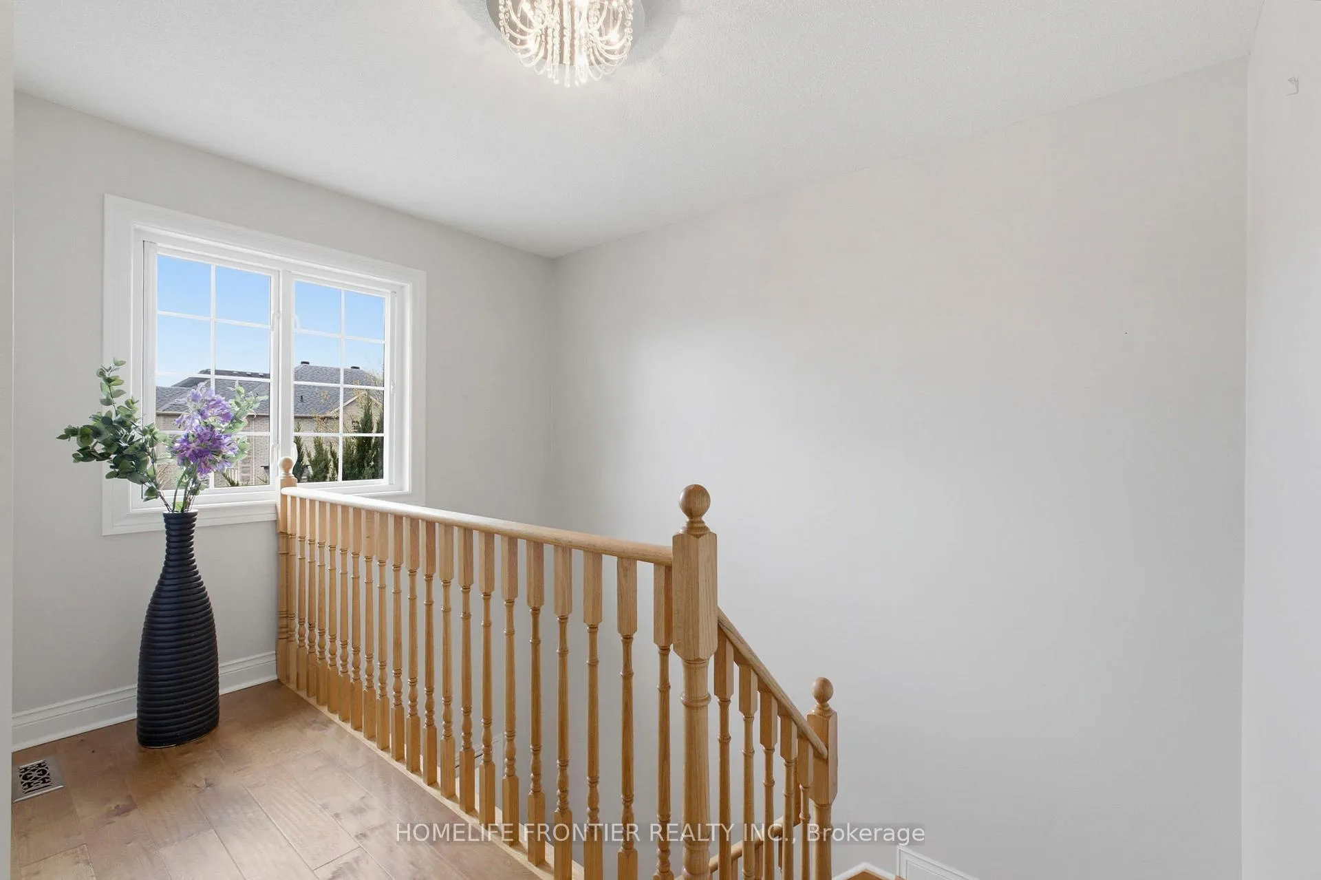 Photo 15 of 25 Shetland Drive, Georgina, Keswick South — HOMEH