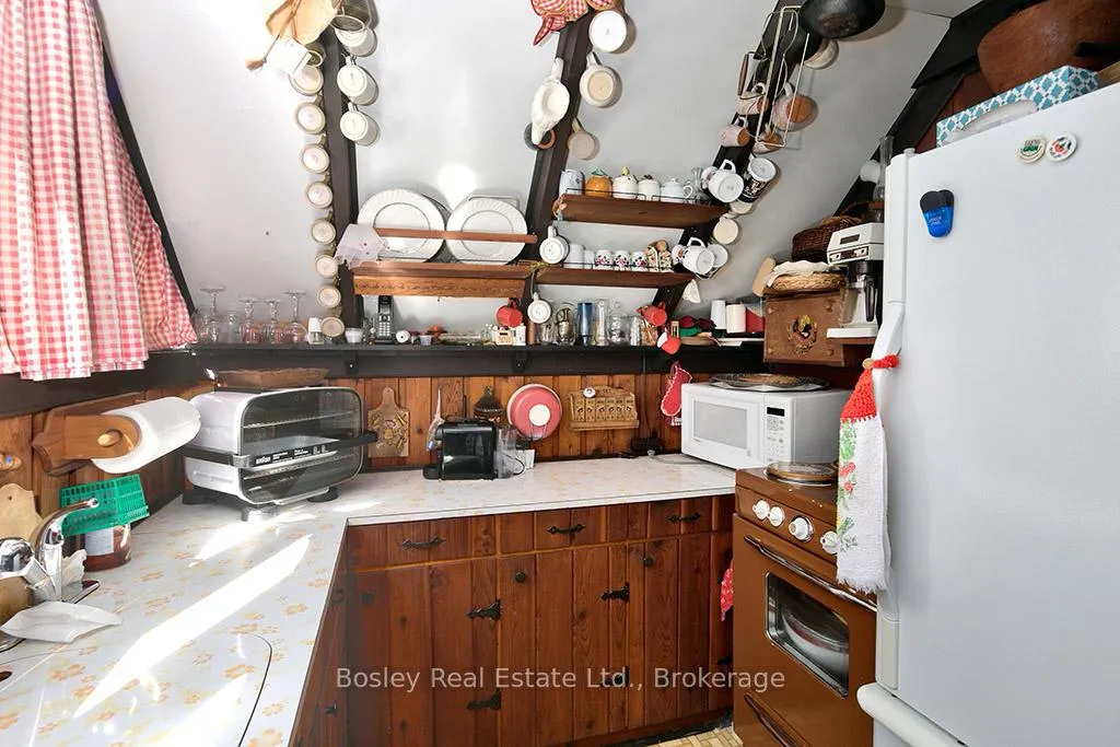 Photo 18 of Unit 3, 242 Arrowhead Road, Blue Mountains — HOMEH