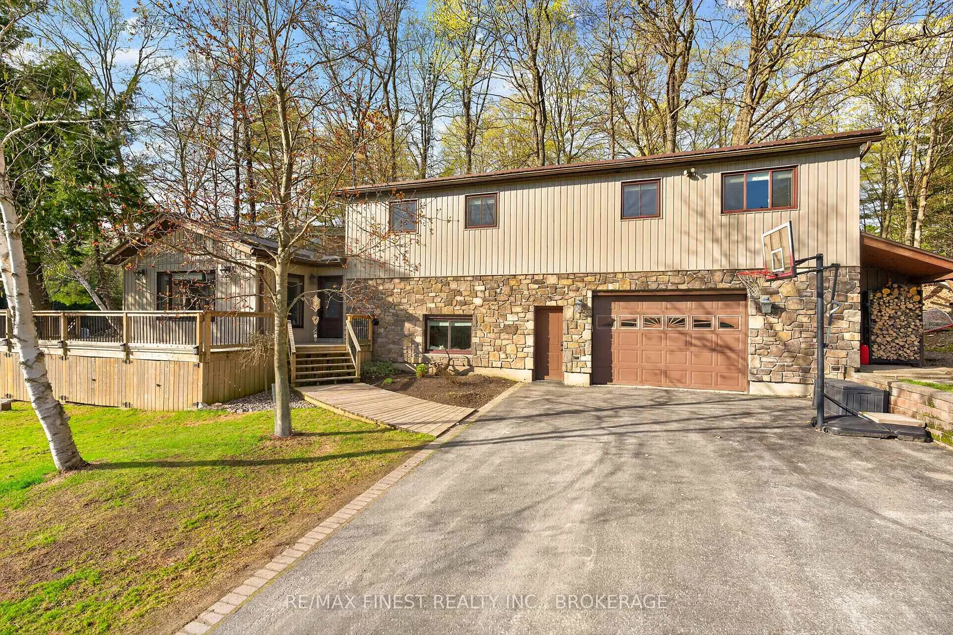 Photo 5 of 2159 Eel Bay Road, Frontenac, Frontenac South — HOMEH