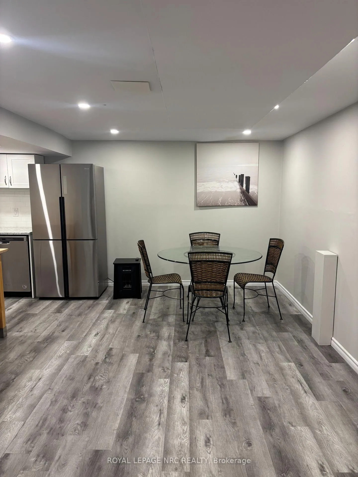 Photo 8 of 38 Manor Road, St. Catharines, Vine/Linwell — HOMEH