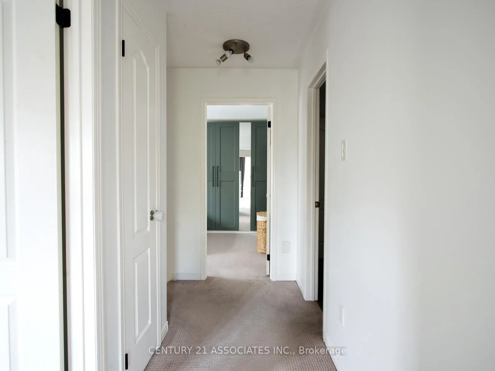 Photo 21 of 77 Thornlodge Drive, Hamilton, Waterdown — HOMEH