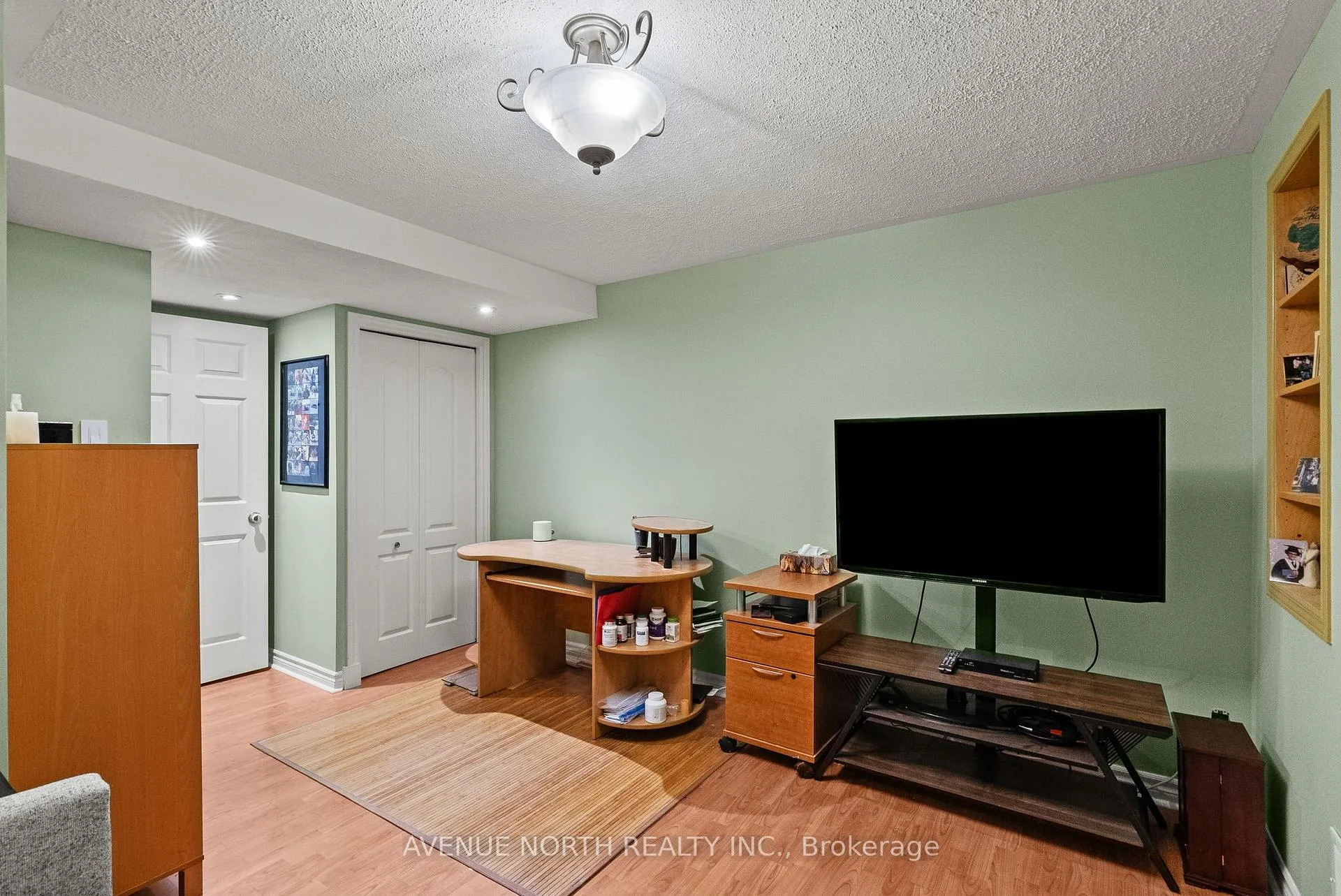 Photo 33 of 68 Maple Stand Way, Ottawa, Barrhaven East — HOMEH