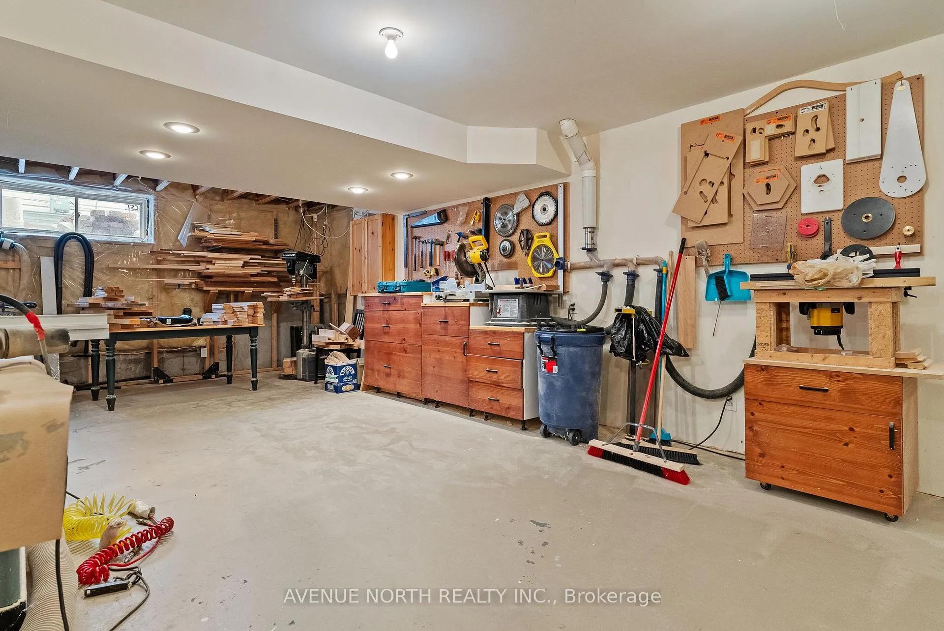 Photo 35 of 68 Maple Stand Way, Ottawa, Barrhaven East — HOMEH