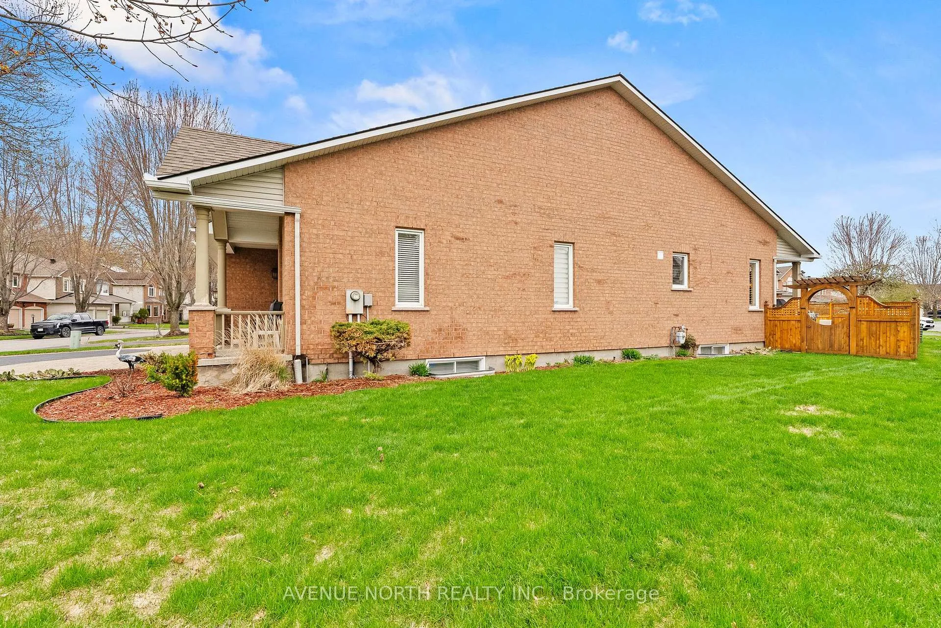 Photo 42 of 68 Maple Stand Way, Ottawa, Barrhaven East — HOMEH