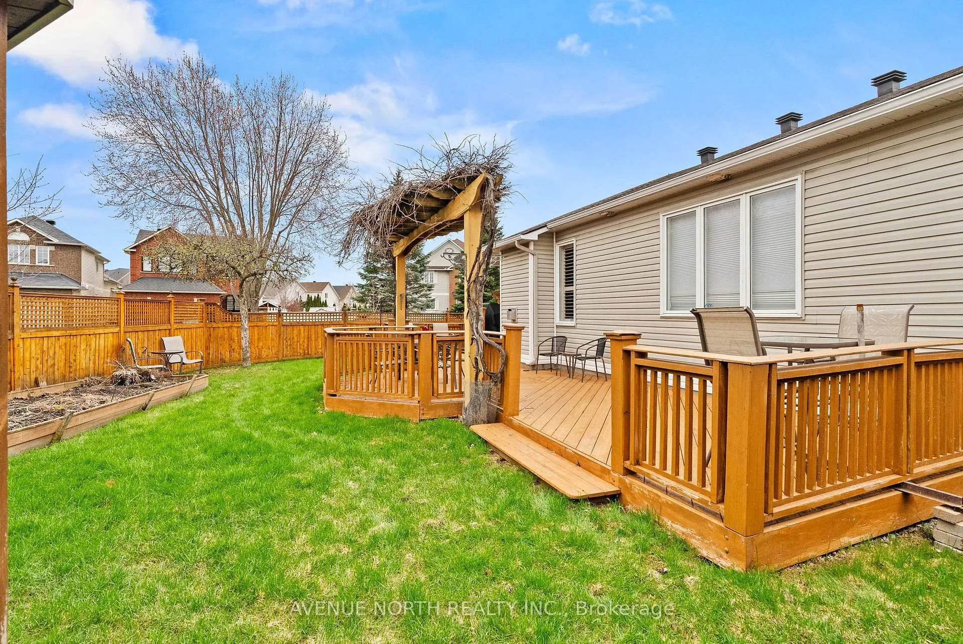 Photo 43 of 68 Maple Stand Way, Ottawa, Barrhaven East — HOMEH