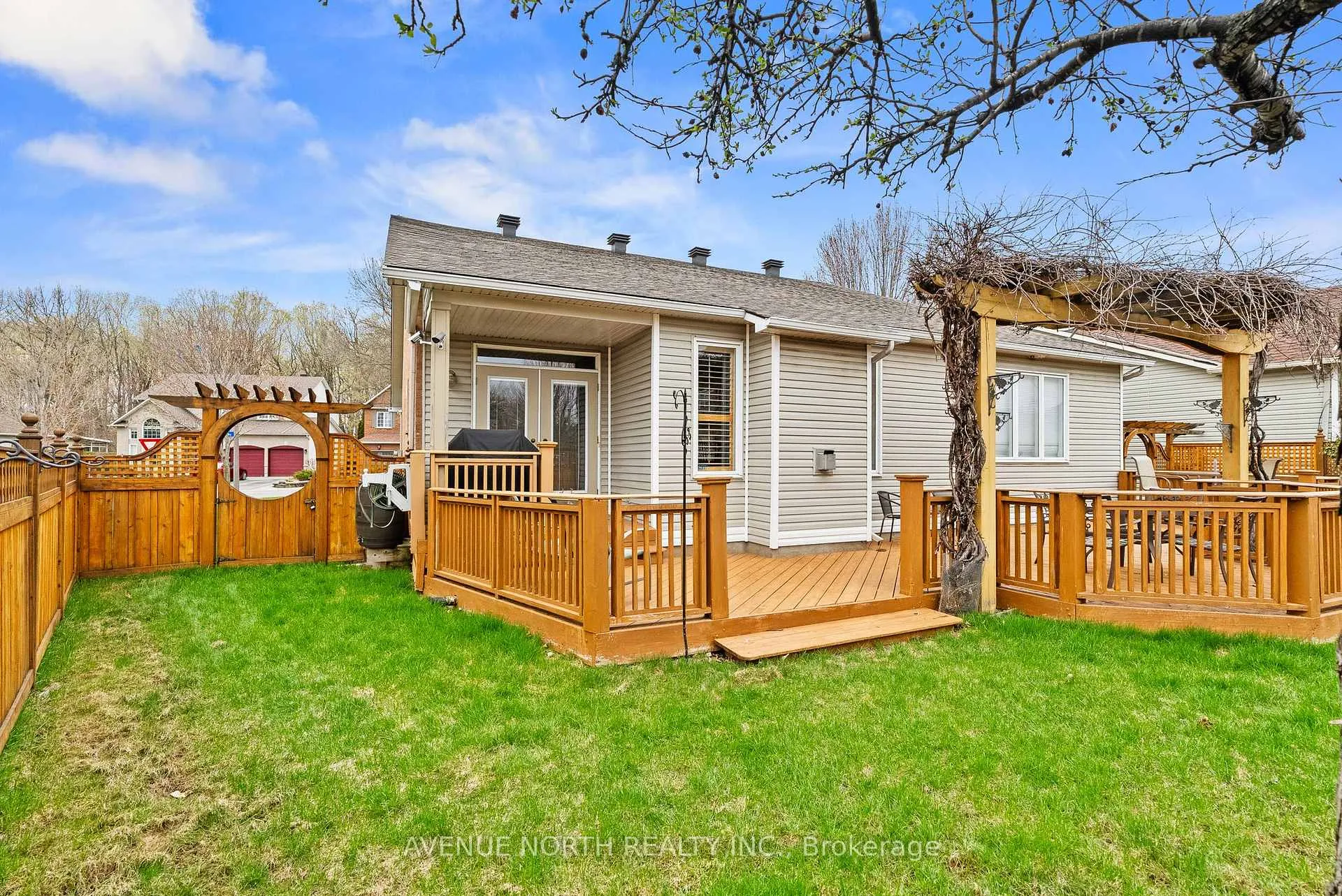 Photo 44 of 68 Maple Stand Way, Ottawa, Barrhaven East — HOMEH