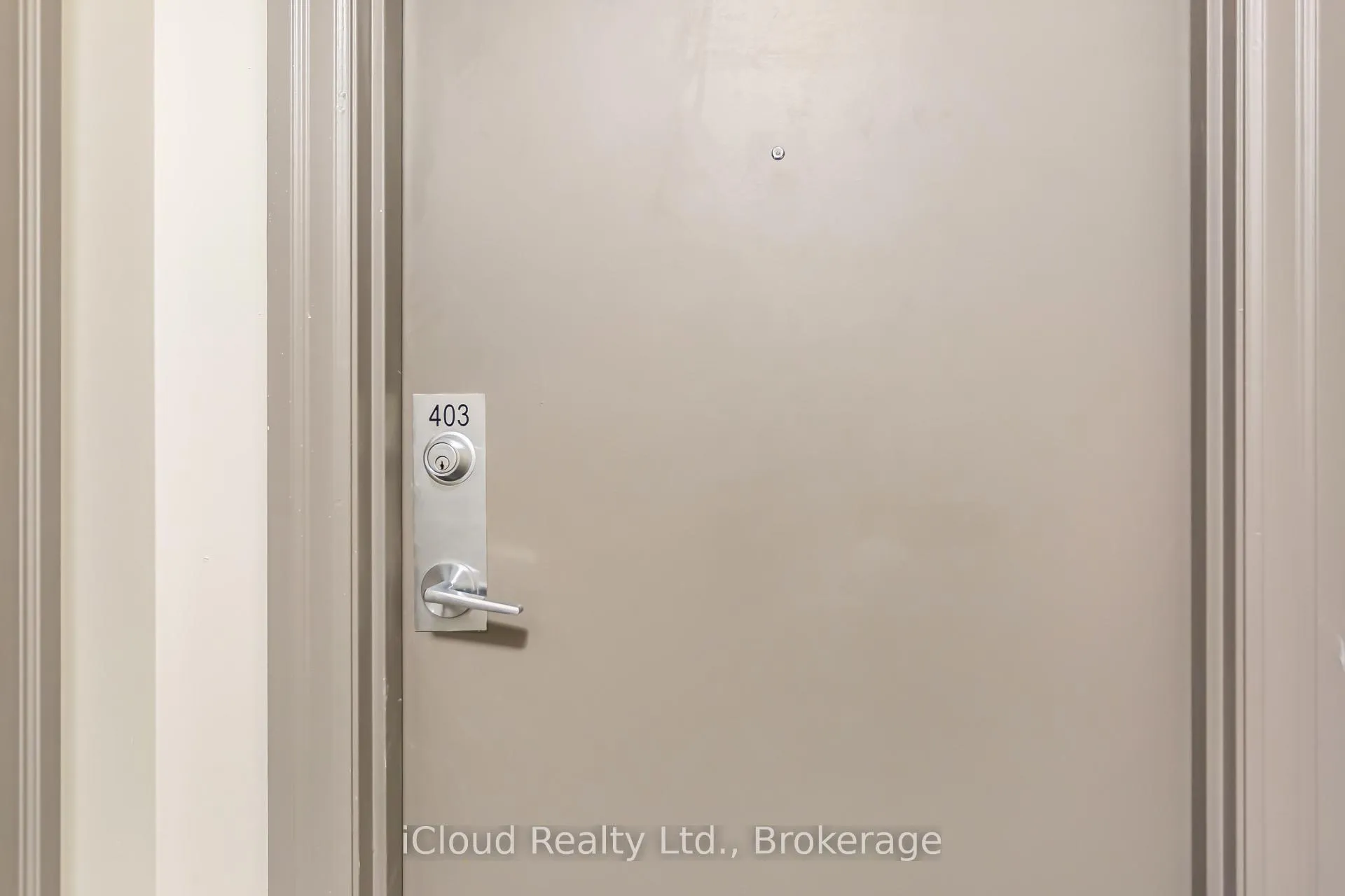 Photo 5 of Unit 403, 2391 Central Park Drive, Oakville, River Oaks — HOMEH
