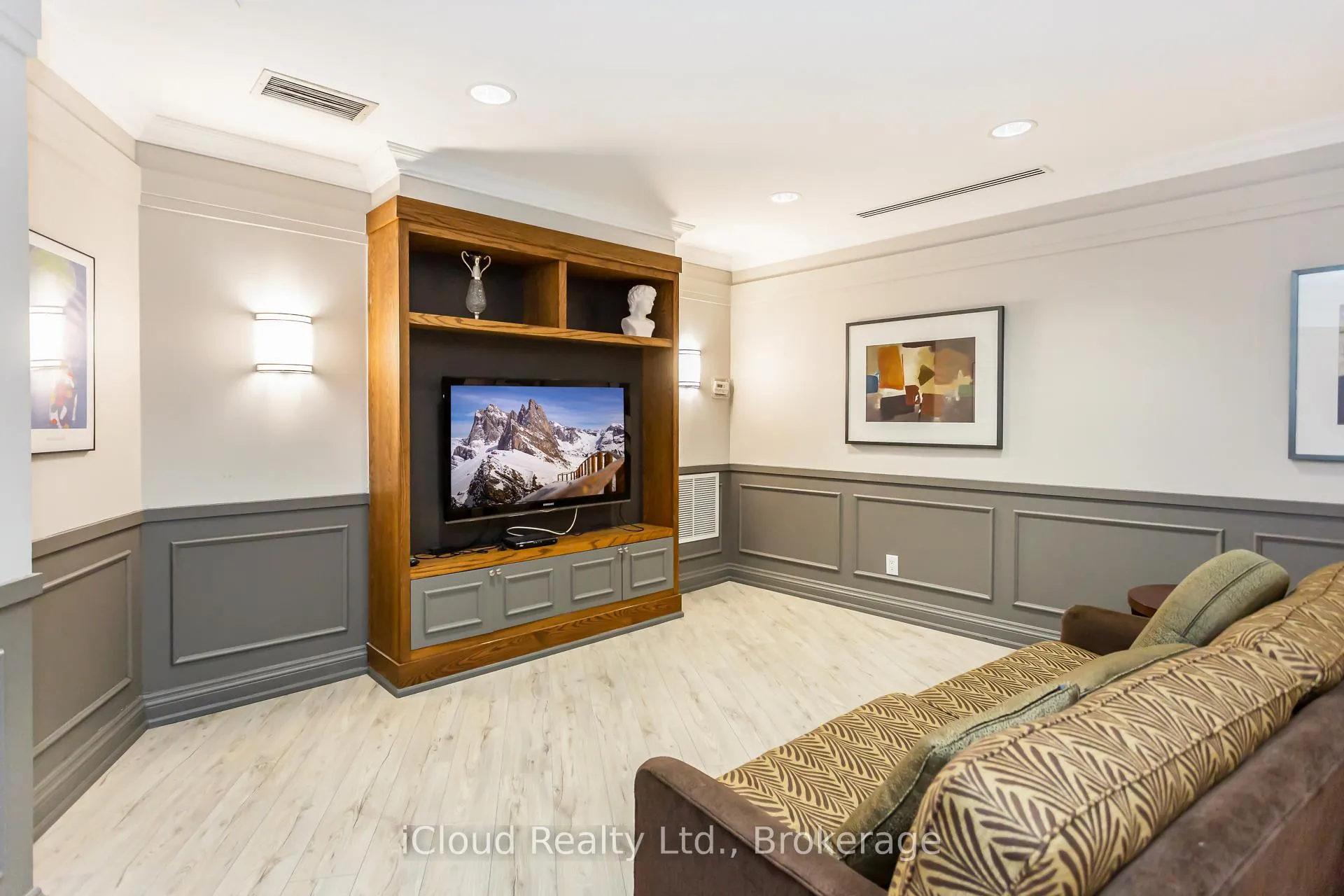 Photo 44 of Unit 403, 2391 Central Park Drive, Oakville, River Oaks — HOMEH