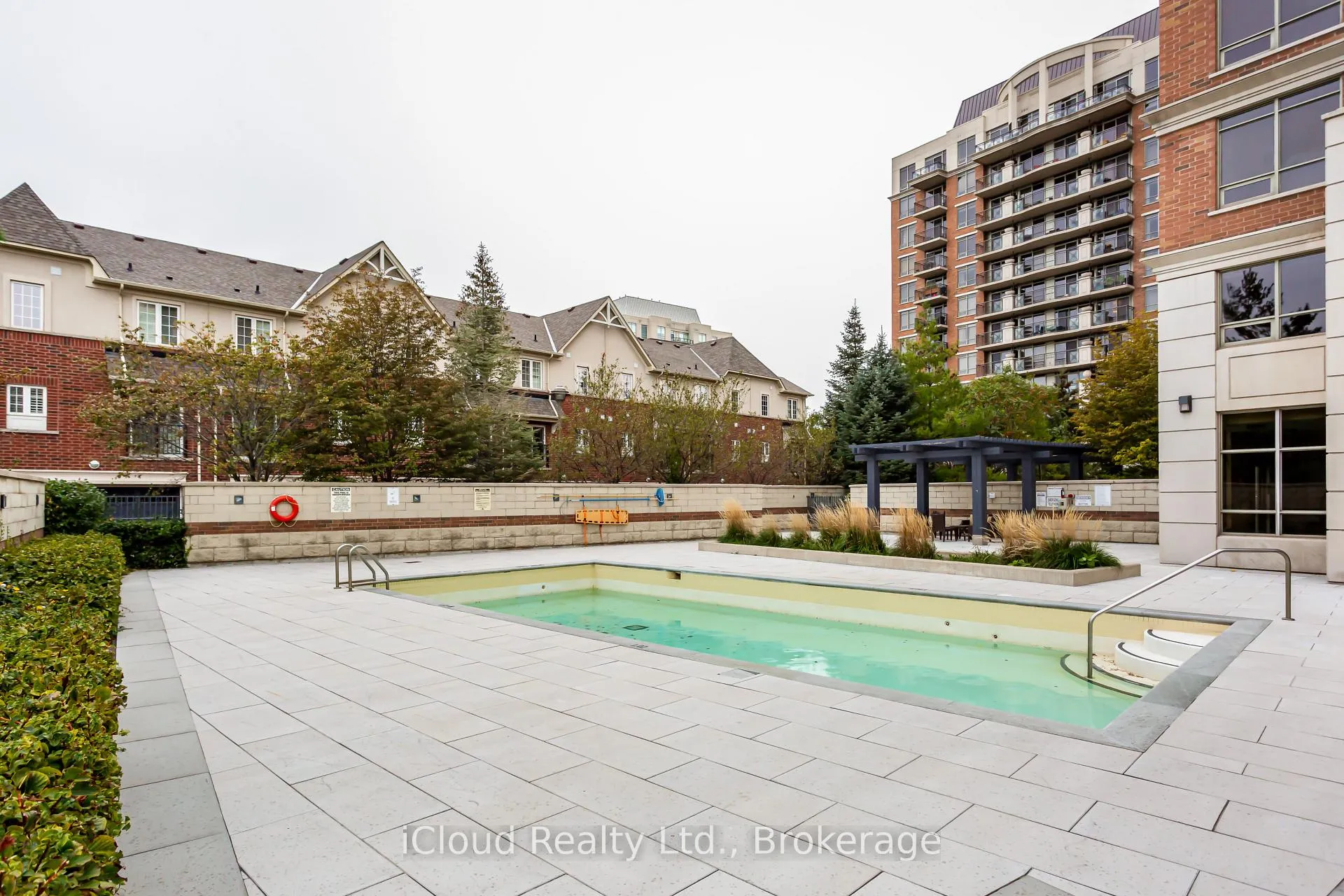 Photo 50 of Unit 403, 2391 Central Park Drive, Oakville, River Oaks — HOMEH