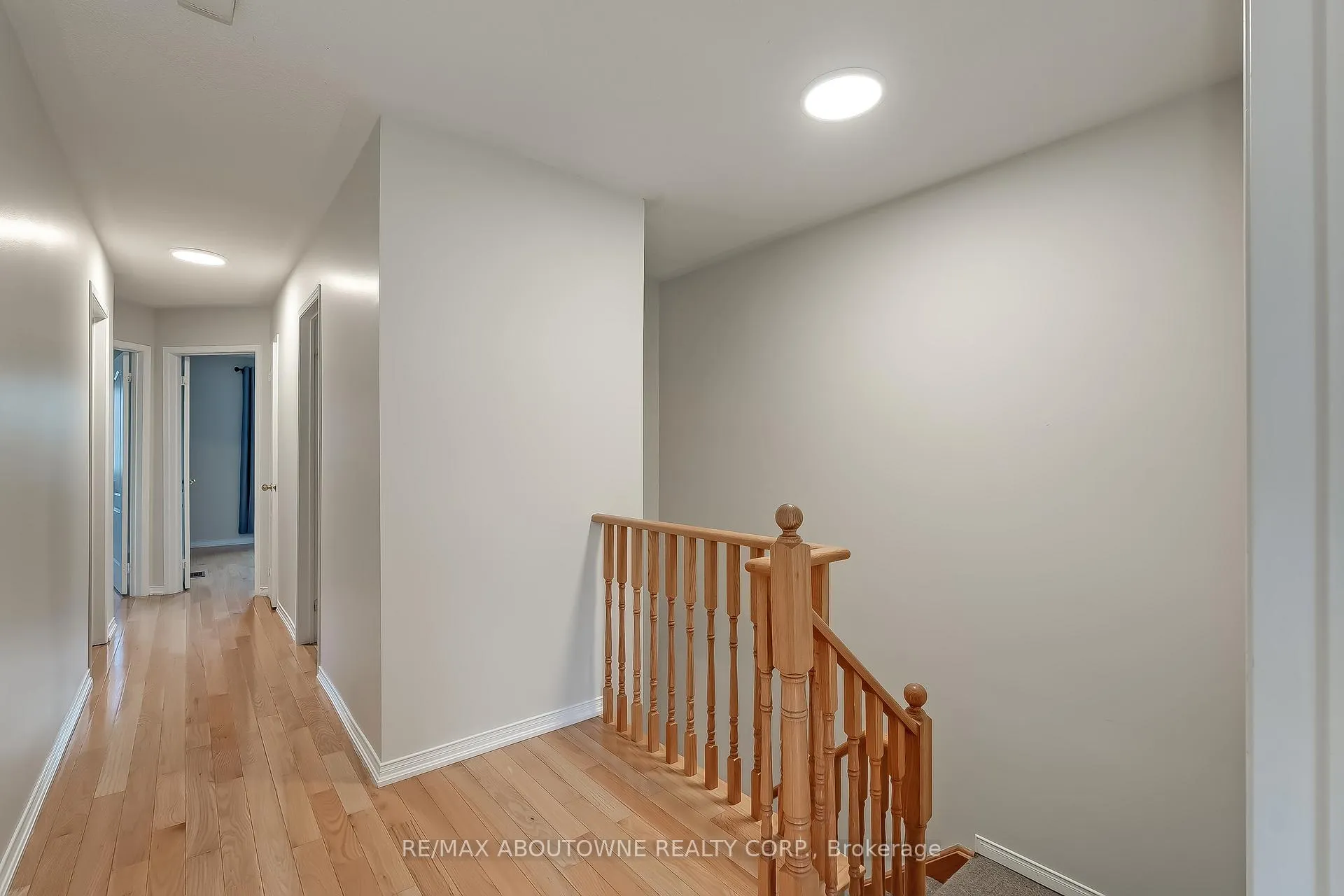 Photo 24 of Unit 20, 1290 Heritage Way, Oakville, Glen Abbey — HOMEH