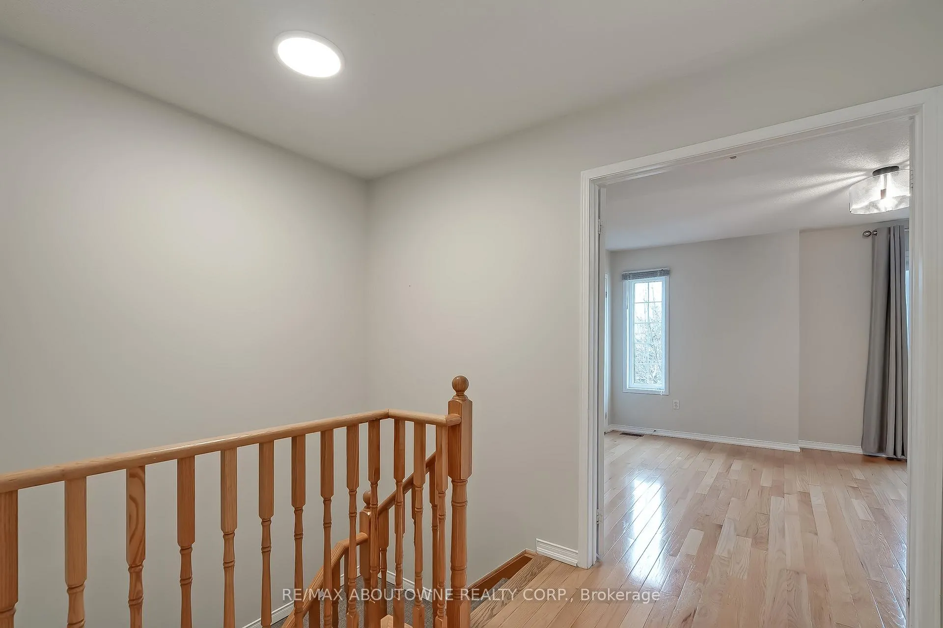 Photo 25 of Unit 20, 1290 Heritage Way, Oakville, Glen Abbey — HOMEH